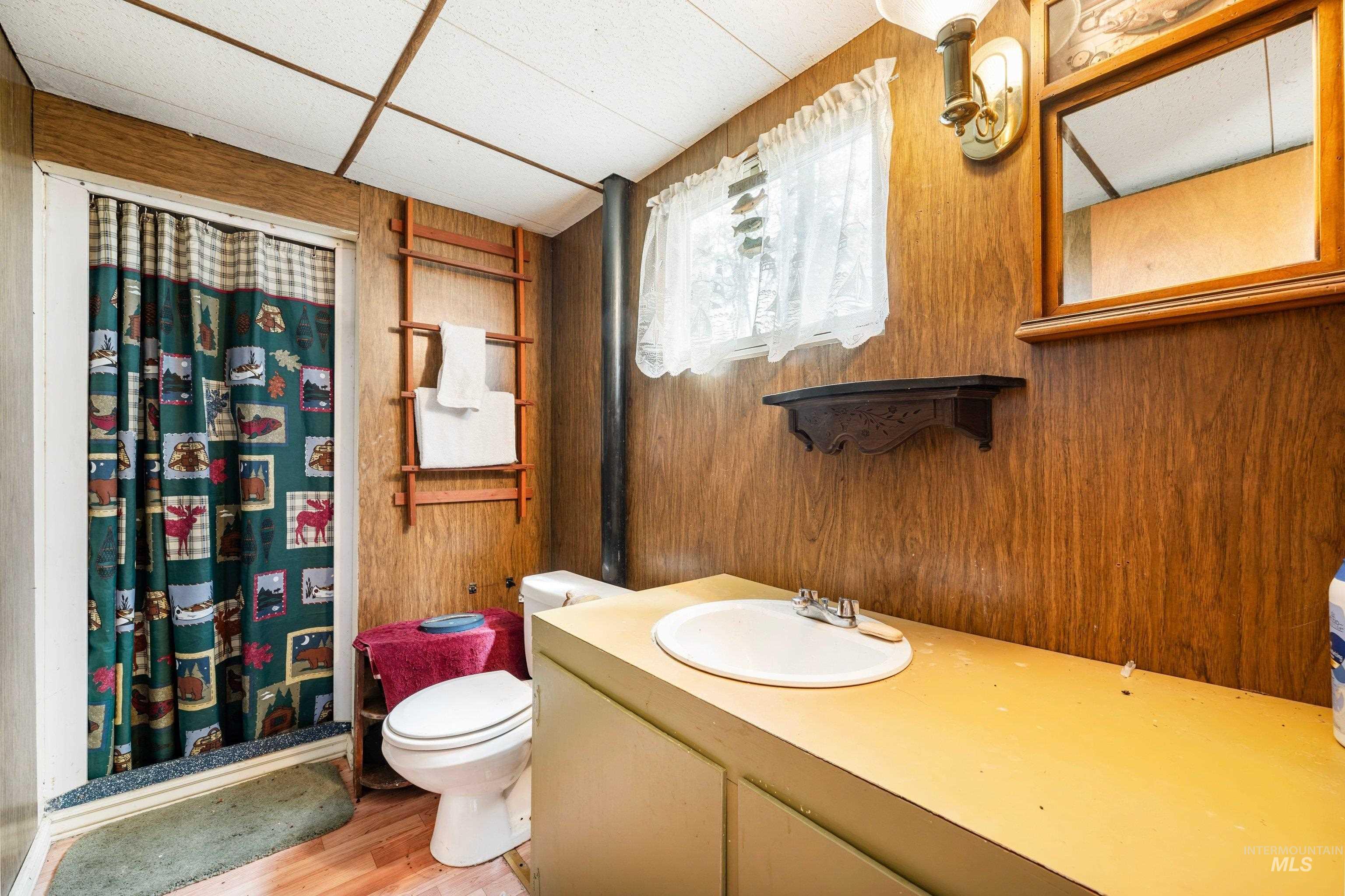 24 Pats Lane, Cascade, Idaho 83611, 1 Bedroom, 1 Bathroom, Residential For Sale, Price $300,000, 98987981