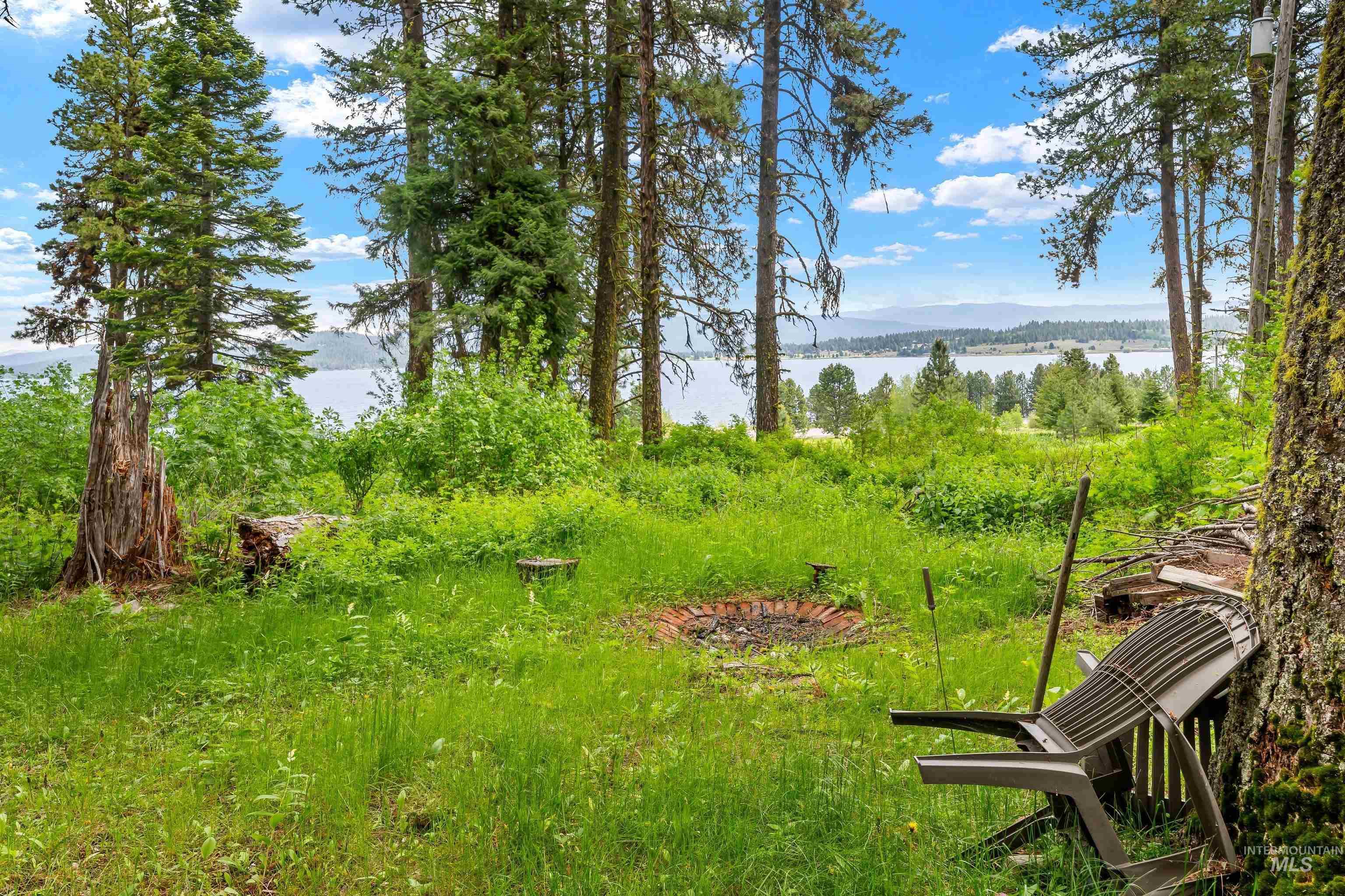 24 Pats Lane, Cascade, Idaho 83611, 1 Bedroom, 1 Bathroom, Residential For Sale, Price $350,000, 98987981