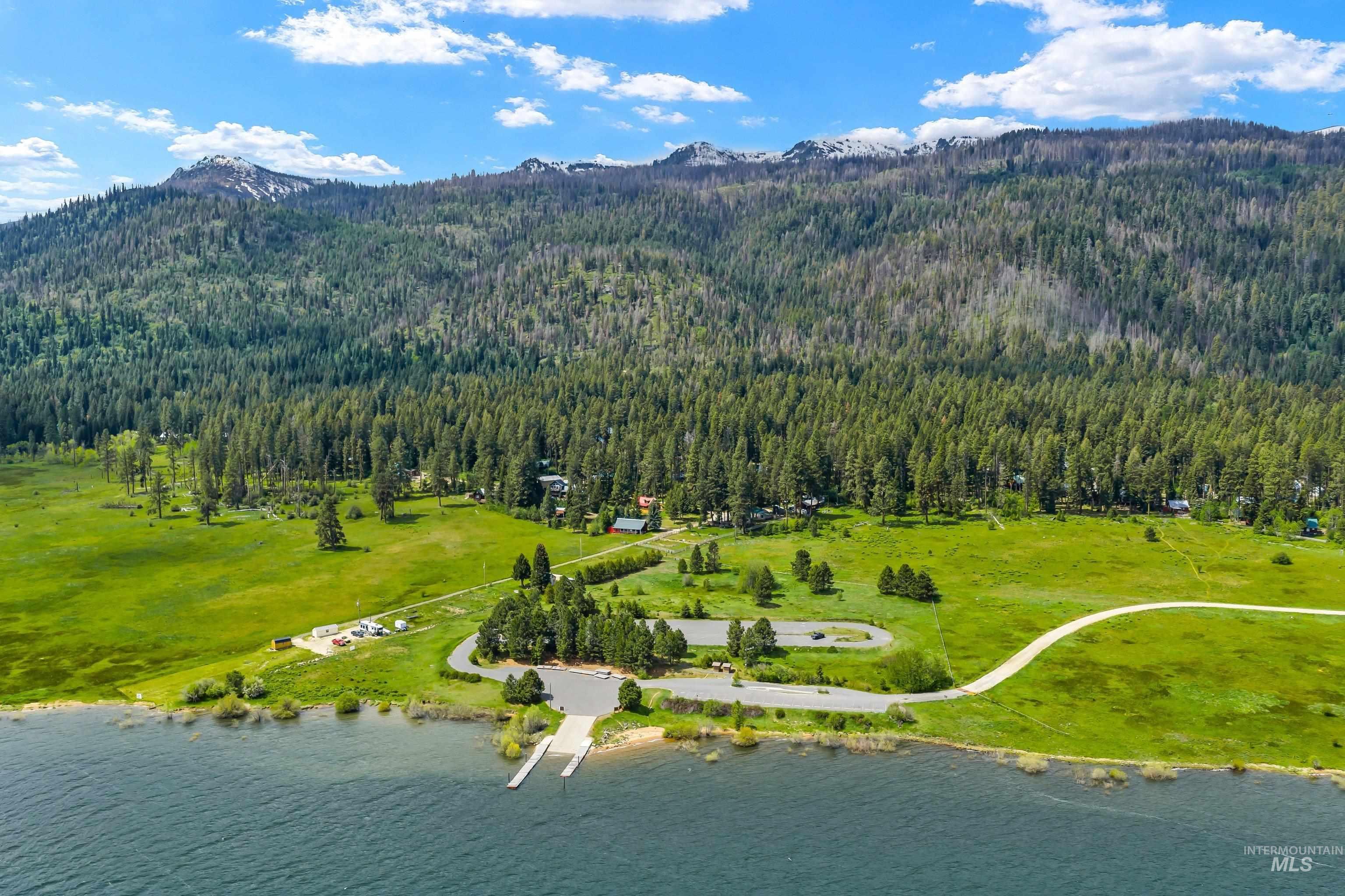 24 Pats Lane, Cascade, Idaho 83611, 1 Bedroom, 1 Bathroom, Residential For Sale, Price $350,000, 98987981