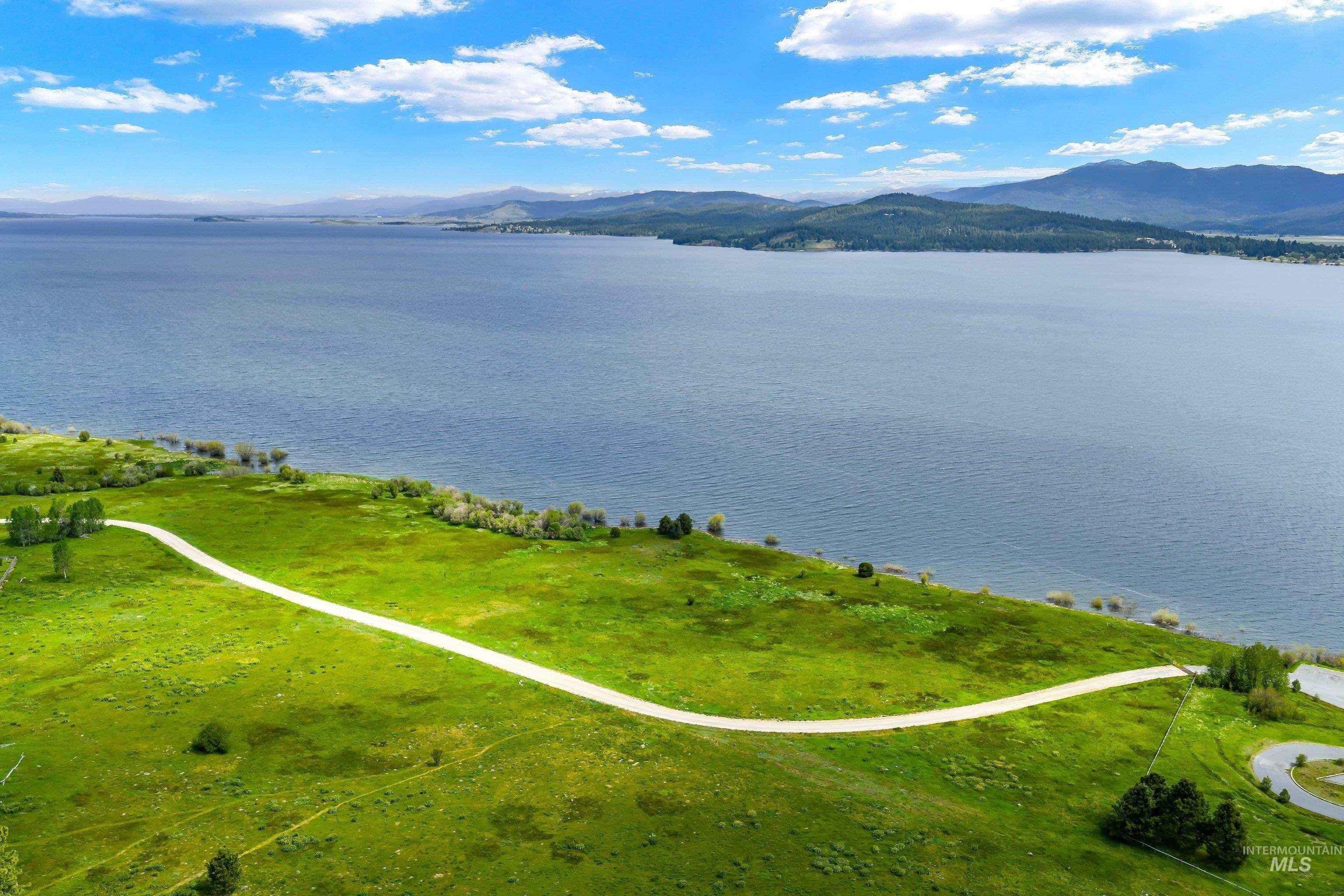 24 Pats Lane, Cascade, Idaho 83611, 1 Bedroom, 1 Bathroom, Residential For Sale, Price $350,000, 98987981