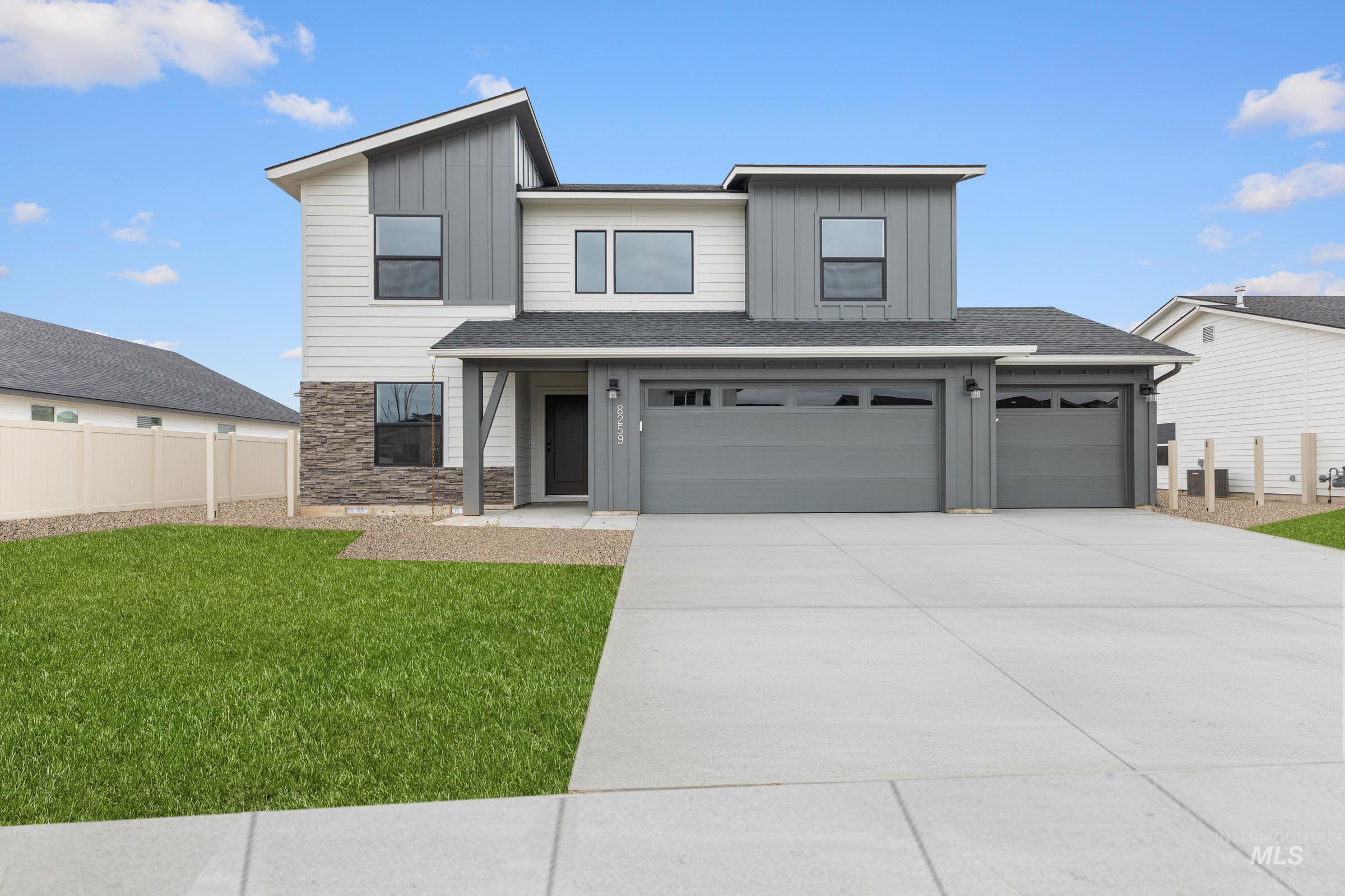 5275 E Phelps Lake Dr, Nampa, Idaho 83687, 5 Bedrooms, 3 Bathrooms, Residential For Sale, Price $579,990, 98987984
