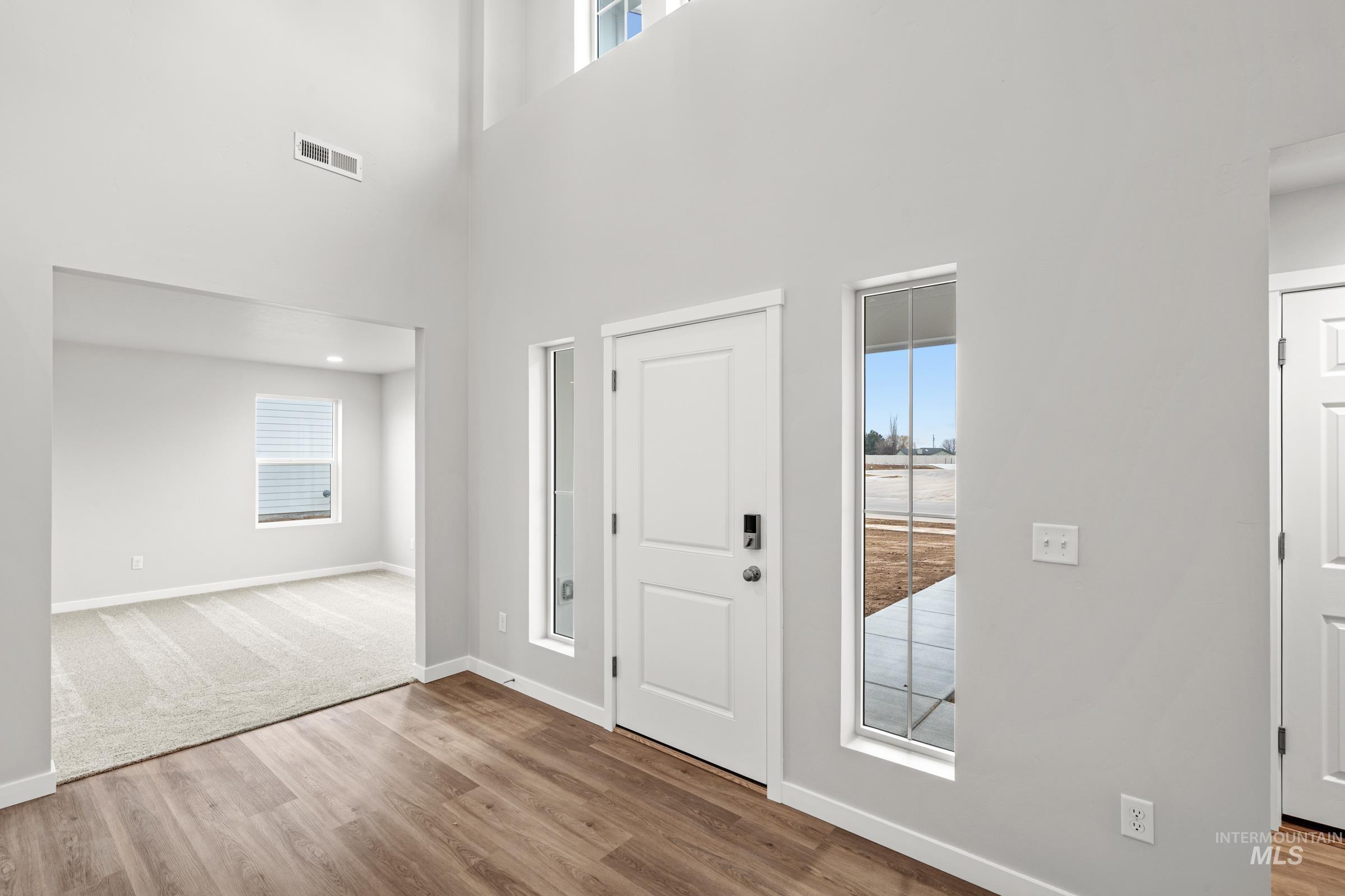 7091 E Marble Springs Dr, Nampa, Idaho 83687, 4 Bedrooms, 3 Bathrooms, Residential For Sale, Price $589,990, 98987985