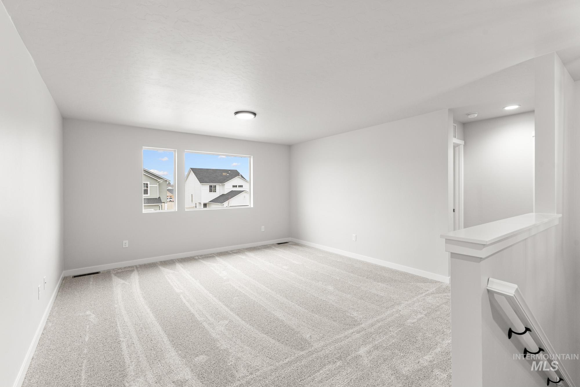 2950 W Animas Creek Dr, Kuna, Idaho 83634, 5 Bedrooms, 3 Bathrooms, Residential For Sale, Price $539,990, 98987988