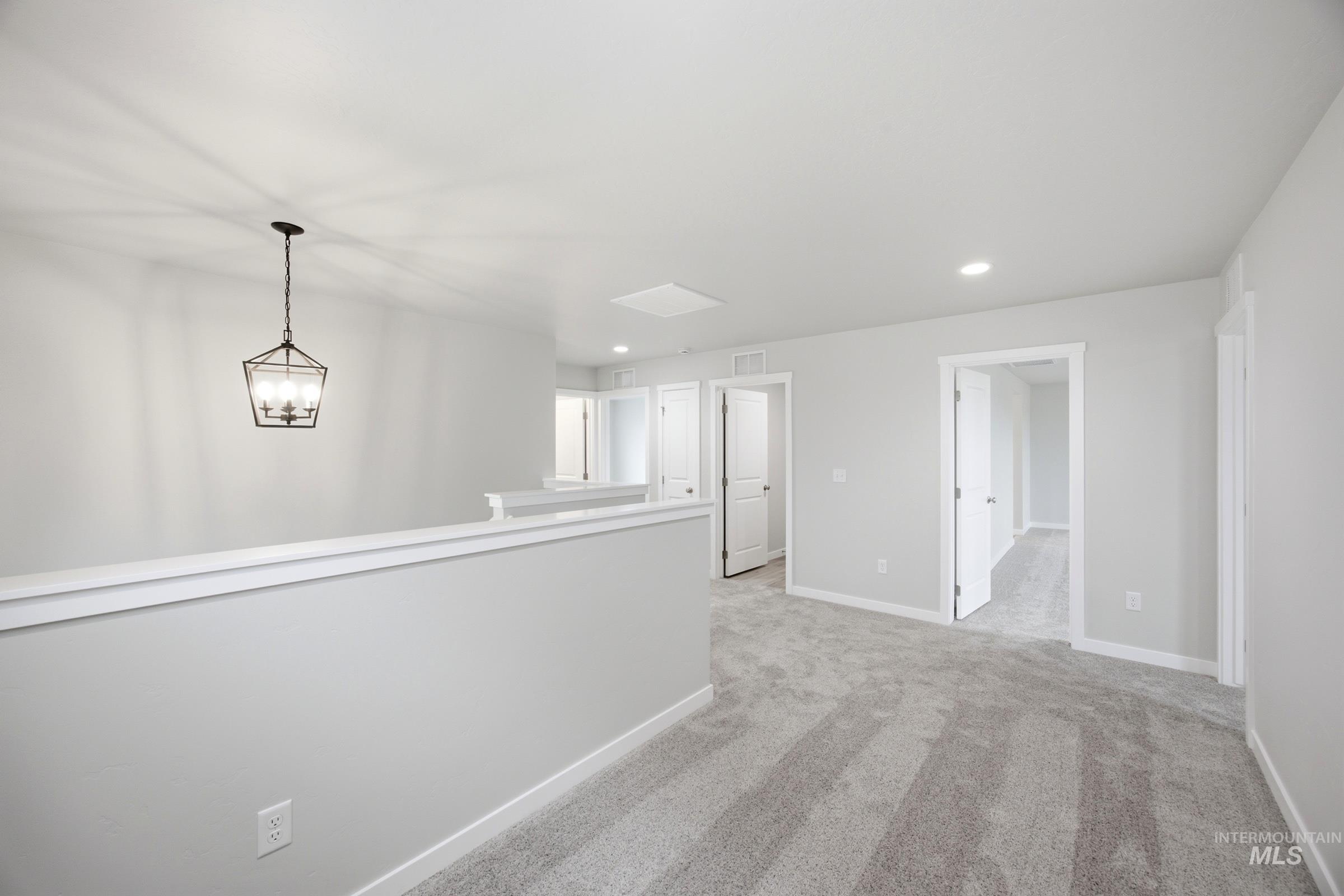 2984 W Animas Creek Dr, Kuna, Idaho 83634, 5 Bedrooms, 3 Bathrooms, Residential For Sale, Price $529,990,MLS 98987990