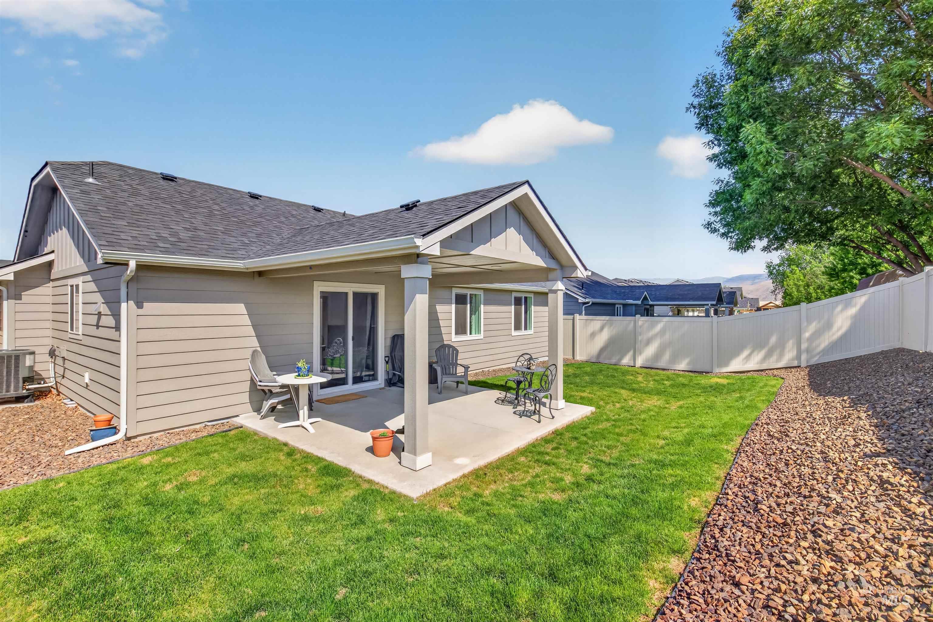 2437 Legacy Court, Clarkston, Washington 99403, 3 Bedrooms, 2 Bathrooms, Residential For Sale, Price $394,500, 98987994