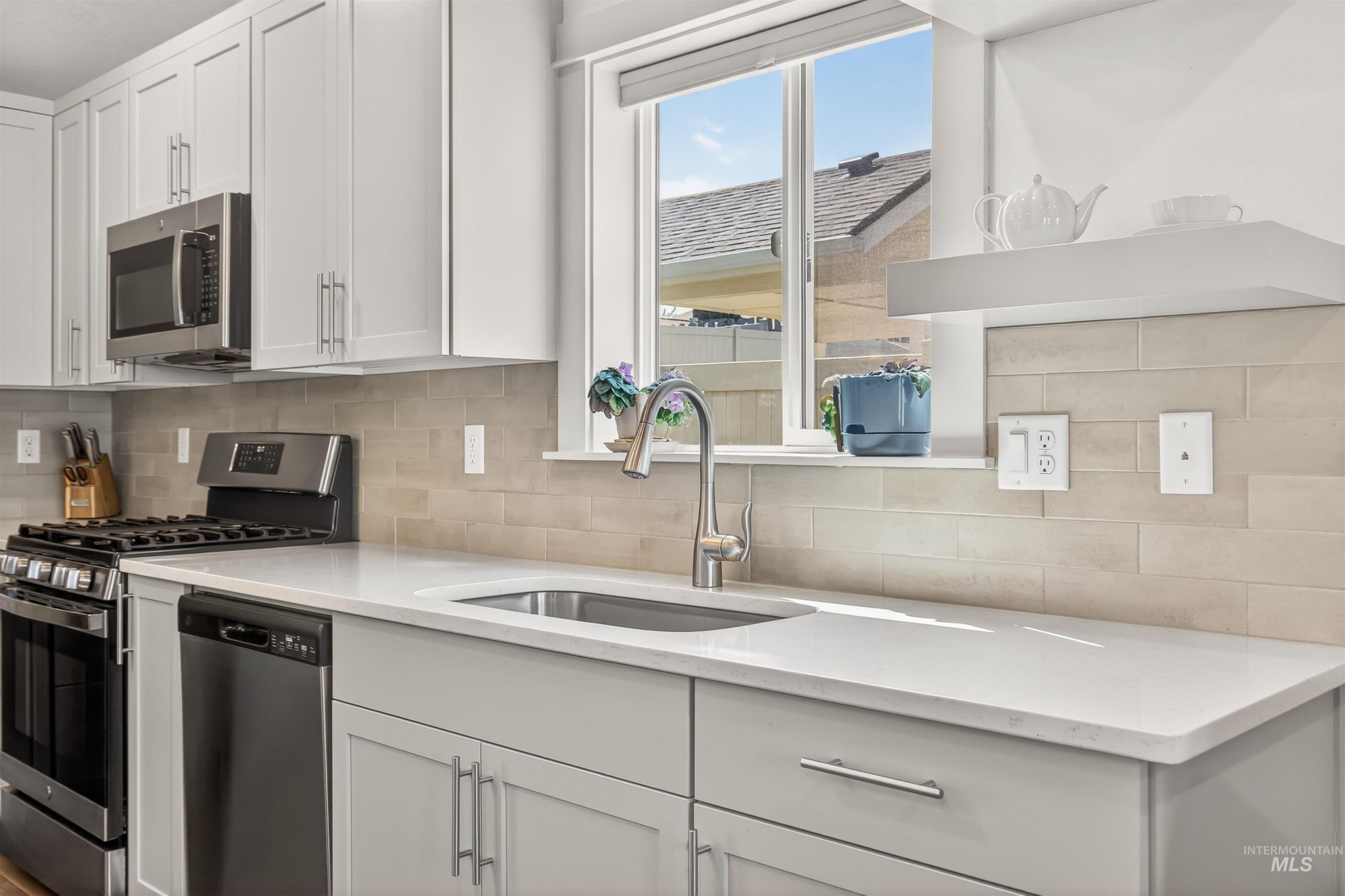 2437 Legacy Court, Clarkston, Washington 99403, 3 Bedrooms, 2 Bathrooms, Residential For Sale, Price $394,500, 98987994