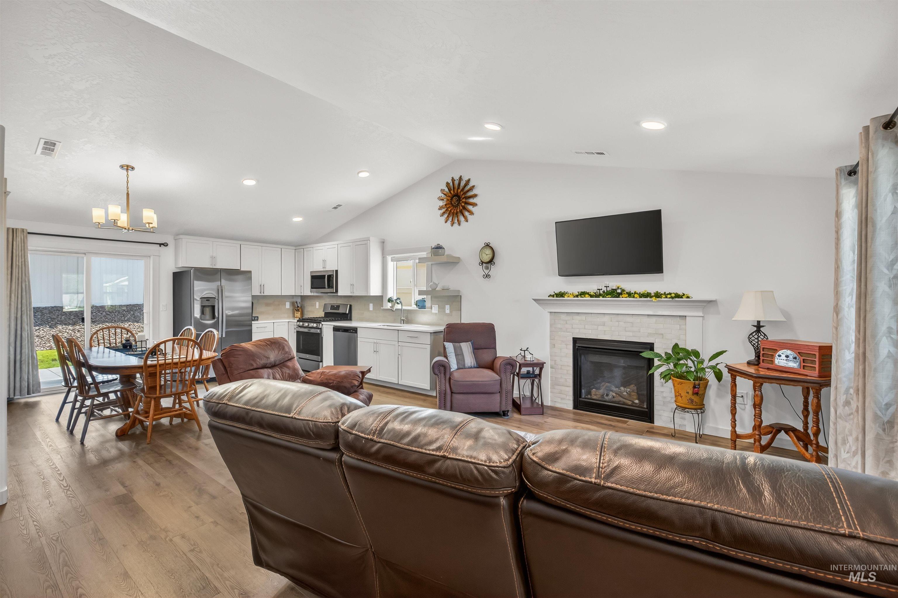2437 Legacy Court, Clarkston, Washington 99403, 3 Bedrooms, 2 Bathrooms, Residential For Sale, Price $394,500, 98987994