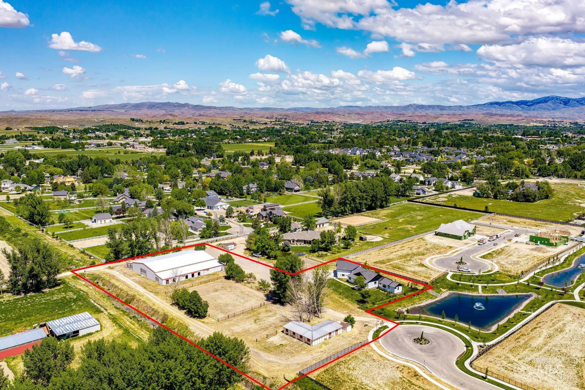 4807 W Little Feather Ln, Eagle, Idaho 83616, 3 Bedrooms, 3 Bathrooms, Residential For Sale, Price $1,699,900, 98987995