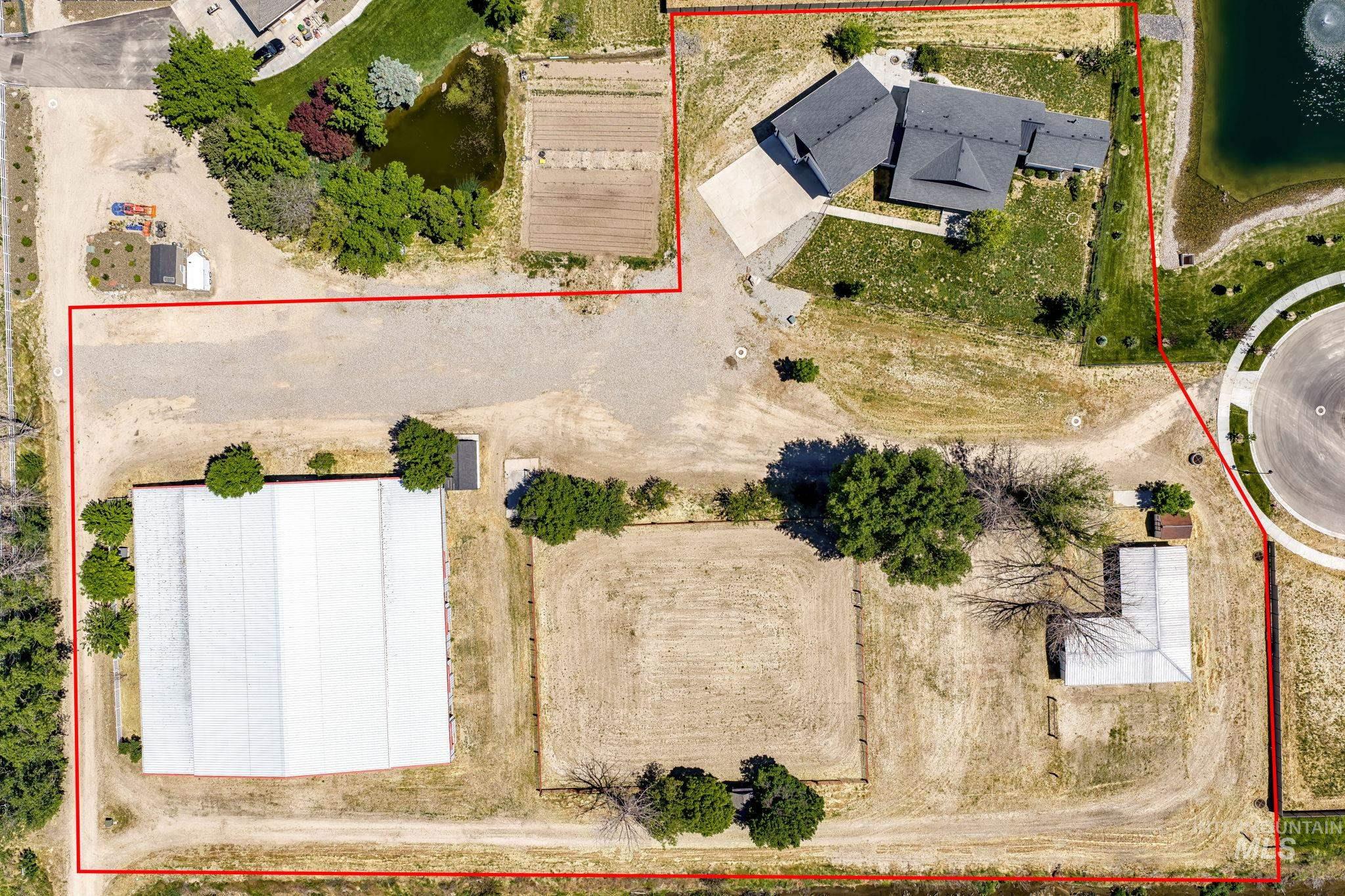 4807 W Little Feather Ln, Eagle, Idaho 83616, 3 Bedrooms, 3 Bathrooms, Residential For Sale, Price $1,699,900, 98987995