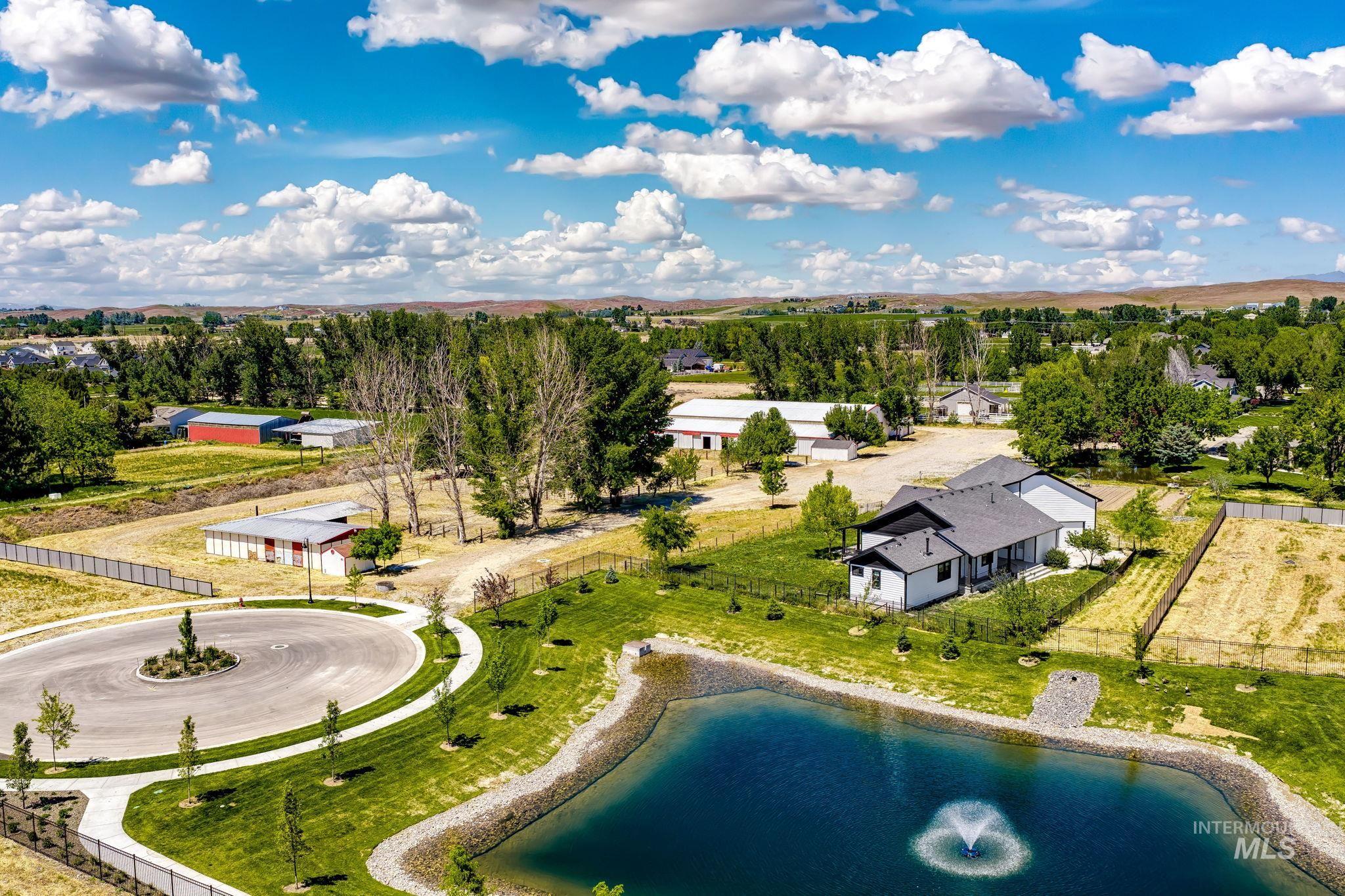 4807 W Little Feather Ln, Eagle, Idaho 83616, 3 Bedrooms, 3 Bathrooms, Residential For Sale, Price $1,699,900, 98987995