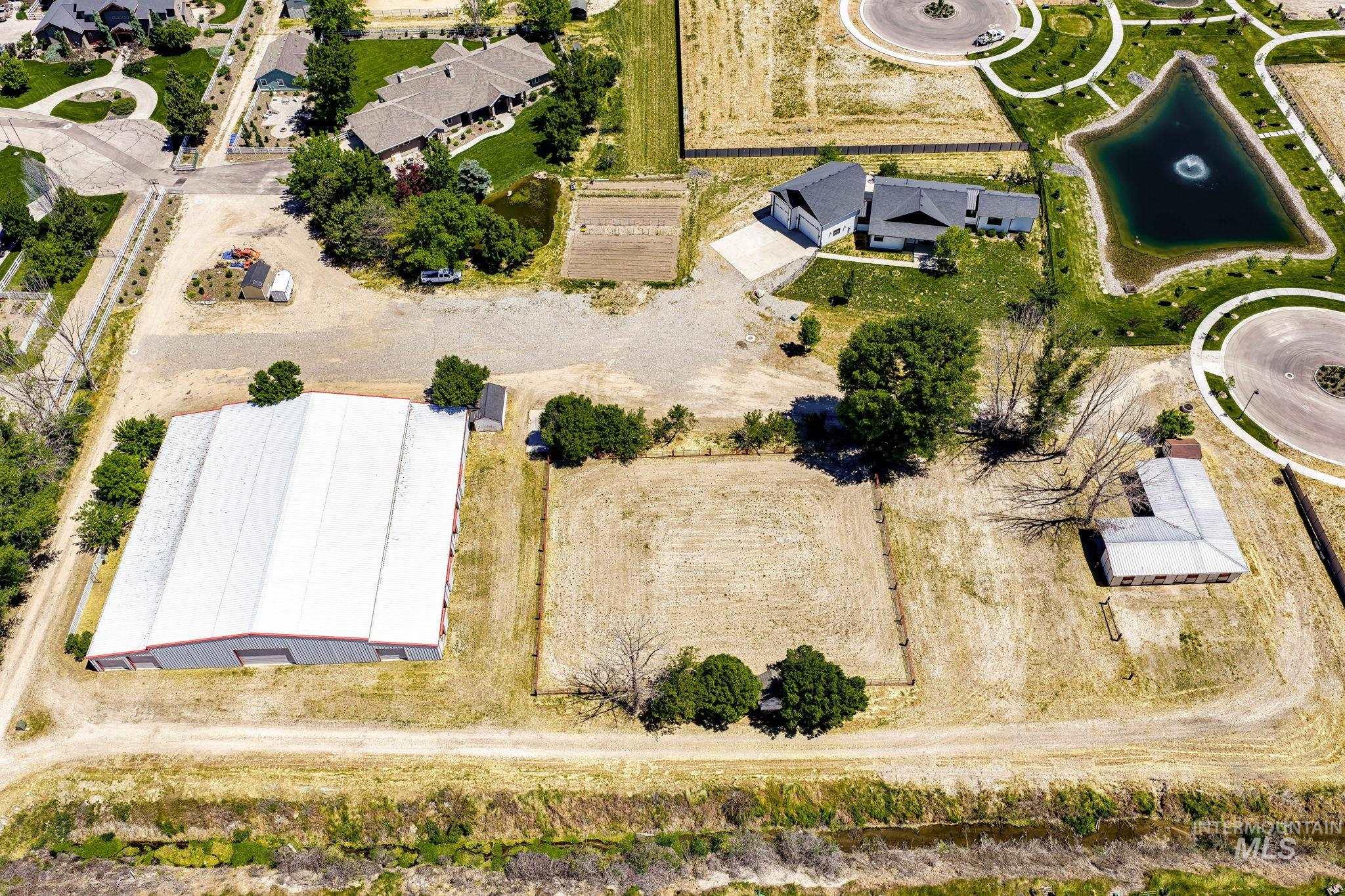 4807 W Little Feather Ln, Eagle, Idaho 83616, 3 Bedrooms, 3 Bathrooms, Residential For Sale, Price $1,699,900, 98987995