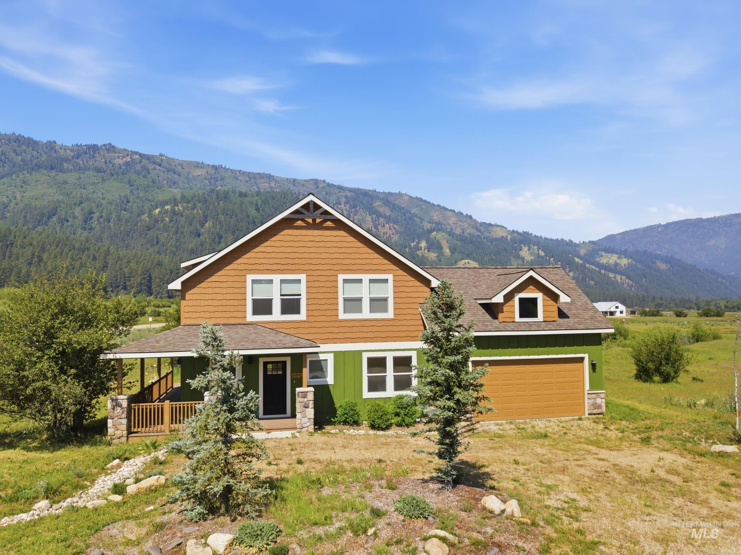 19 Southfork ln, Garden Valley, Idaho 83622, 3 Bedrooms, 2.5 Bathrooms, Residential For Sale, Price $598,700, 98988001