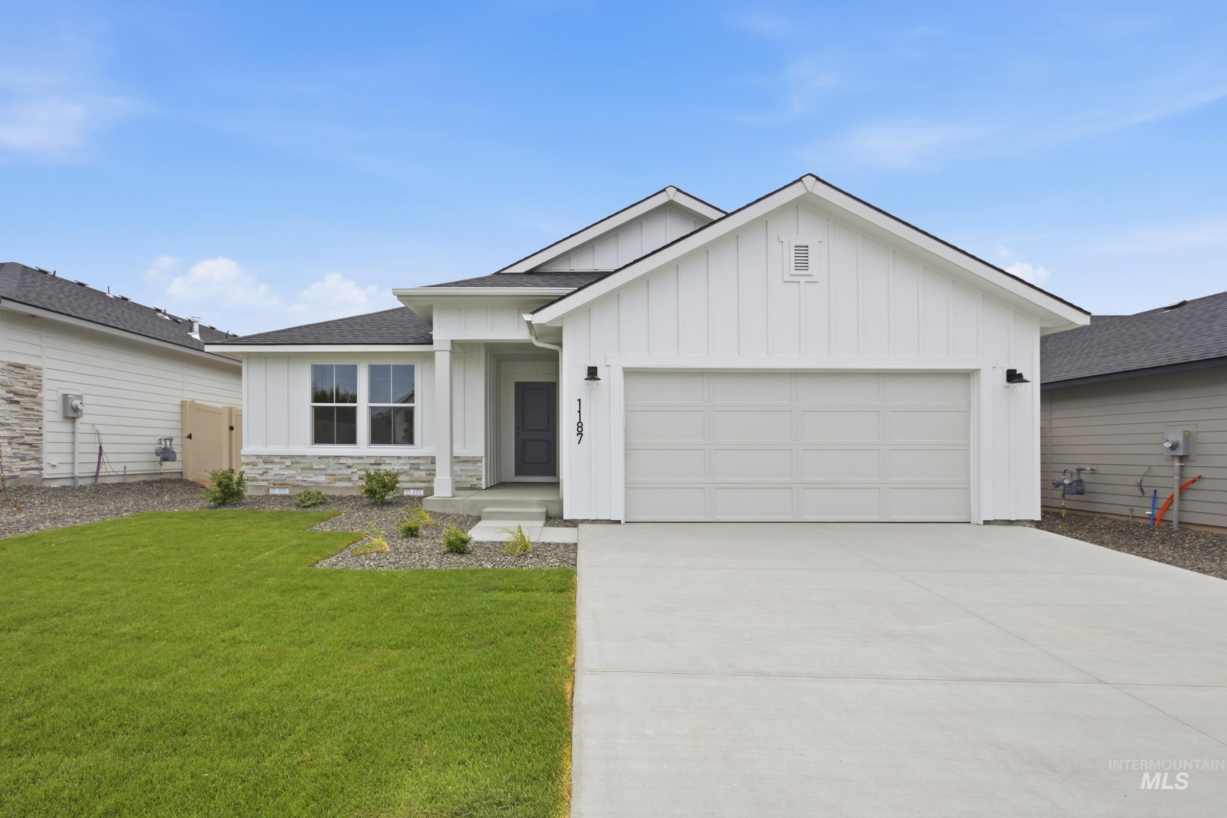 1187 W Jasper St, Meridian, Idaho 83642, 3 Bedrooms, 2 Bathrooms, Residential For Sale, Price $459,990,MLS 98988004