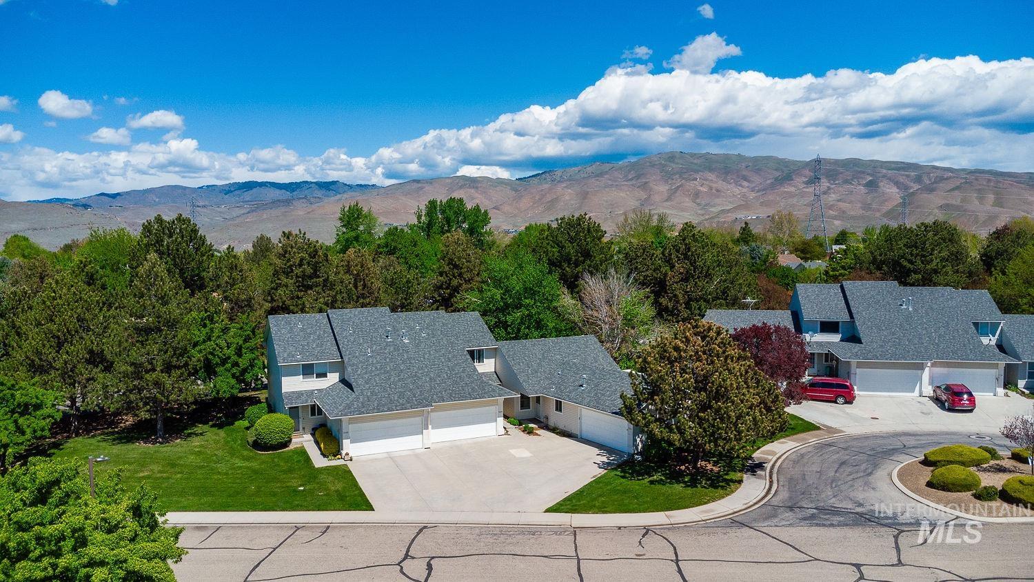 5498 S Adonis Pl, Boise, Idaho 83716, 2 Bedrooms, 1.5 Bathrooms, Residential For Sale, Price $360,000, 98988011