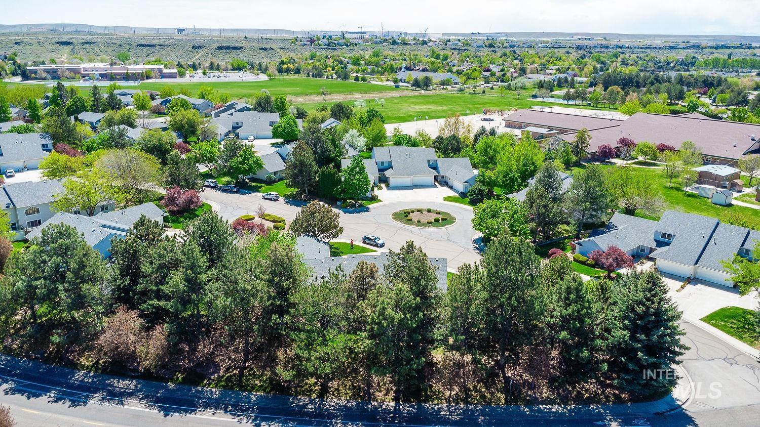 5498 S Adonis Pl, Boise, Idaho 83716, 2 Bedrooms, 1.5 Bathrooms, Residential For Sale, Price $360,000, 98988011