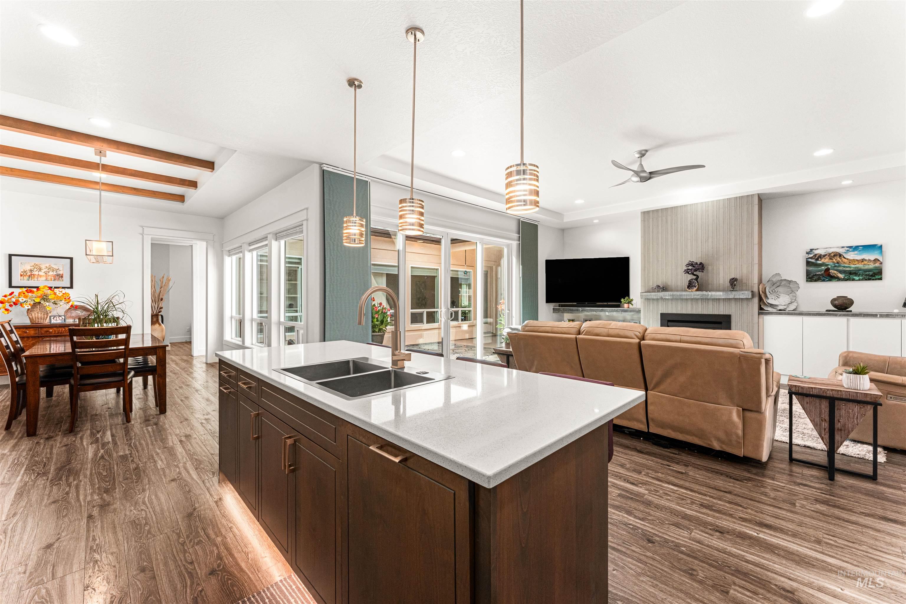9946 W Wildbranch Ct., Star, Idaho 83669, 4 Bedrooms, 2.5 Bathrooms, Residential For Sale, Price $799,900, 98988012