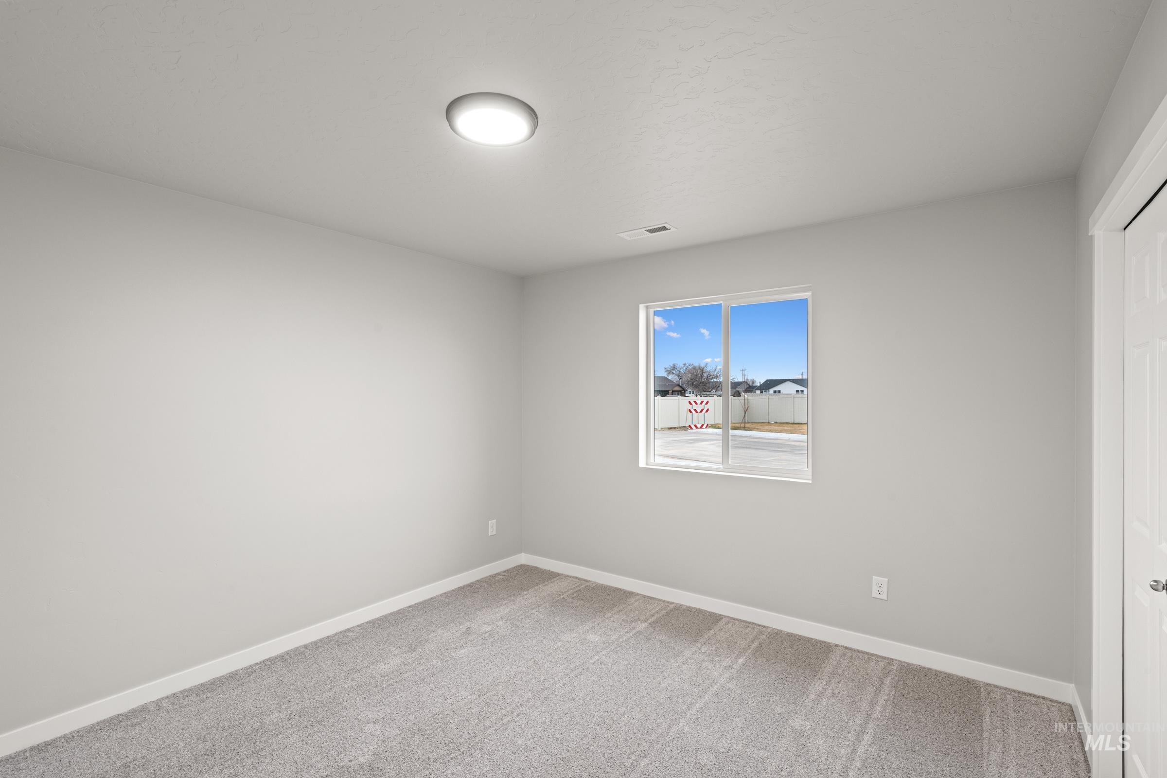3678 E Jamestown Dr, Nampa, Idaho 83686, 4 Bedrooms, 2 Bathrooms, Residential For Sale, Price $449,990, 98988013