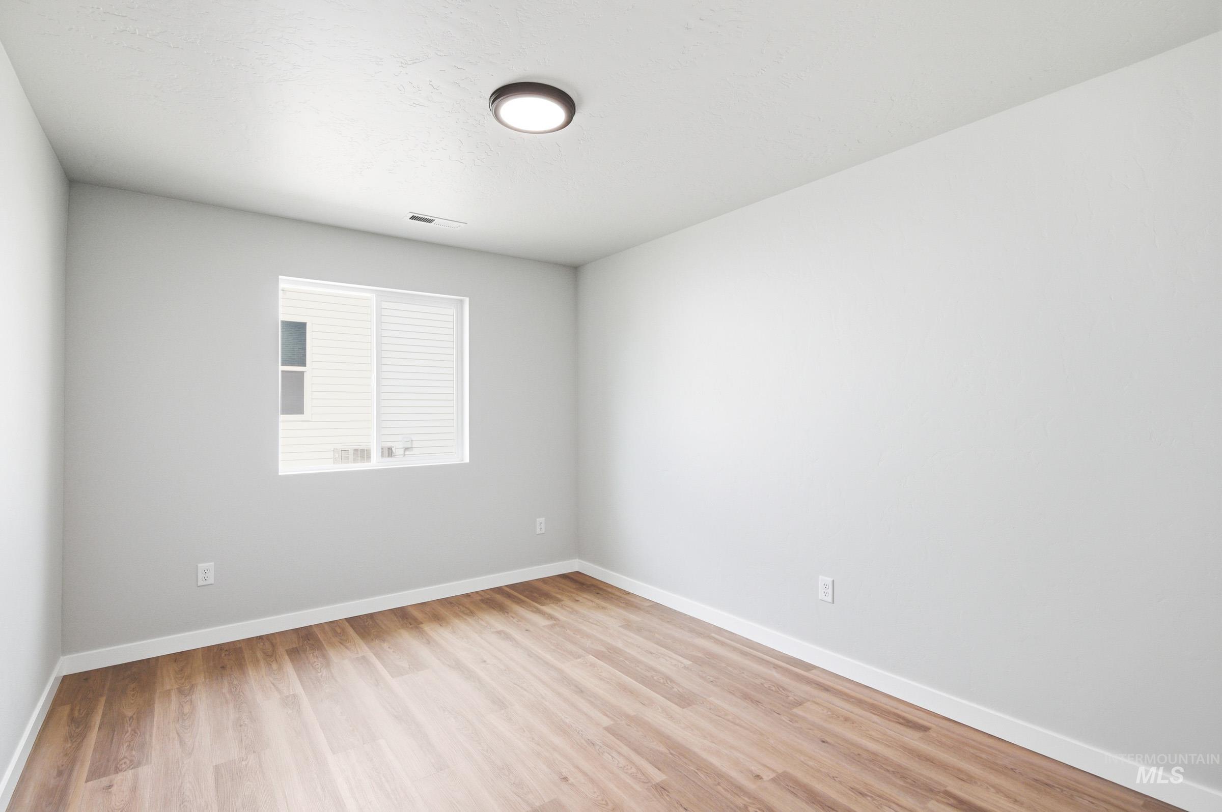16567 N Shorthorn Lp, Nampa, Idaho 83651, 3 Bedrooms, 2 Bathrooms, Residential For Sale, Price $421,990, 98988017