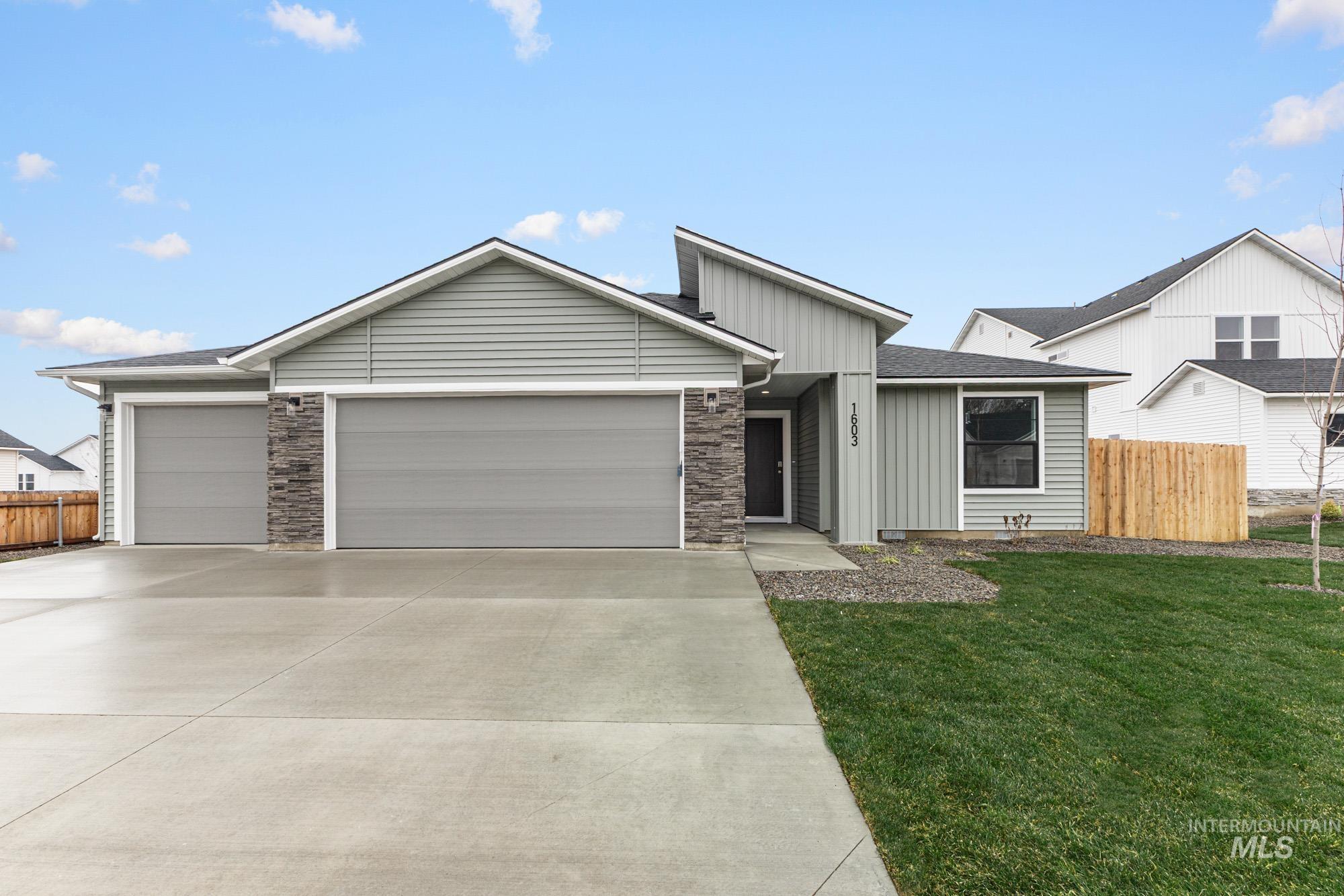 16585 N Shorthorn Lp, Nampa, Idaho 83651, 3 Bedrooms, 2 Bathrooms, Residential For Sale, Price $429,990, 98988018