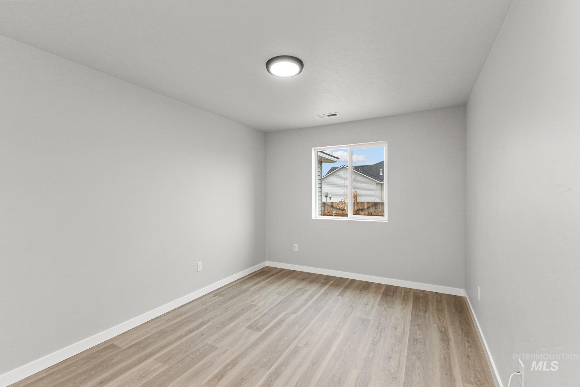 16585 N Shorthorn Lp, Nampa, Idaho 83651, 3 Bedrooms, 2 Bathrooms, Residential For Sale, Price $429,990, 98988018