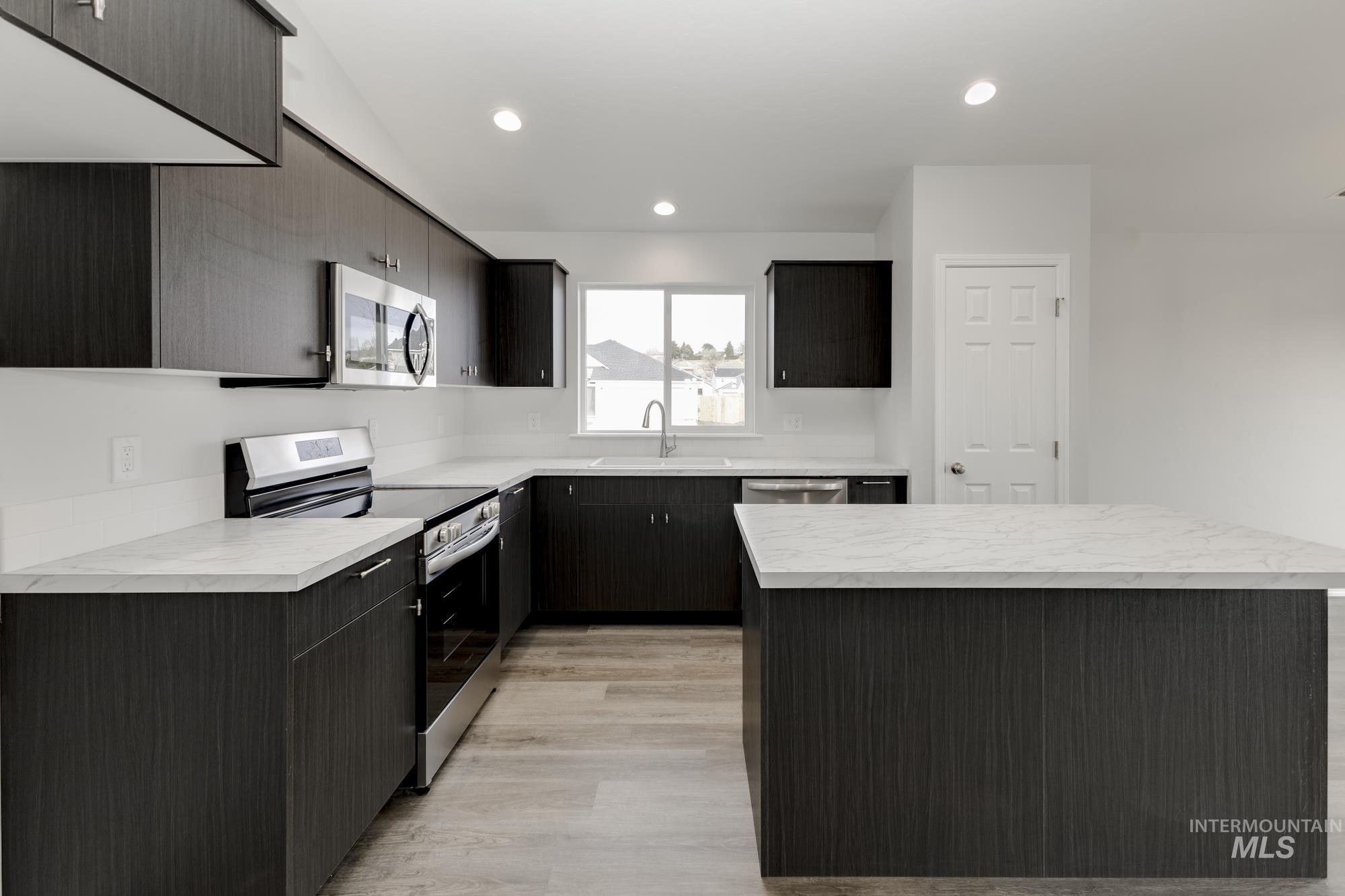 16626 N Shorthorn Lp, Nampa, Idaho 83651, 3 Bedrooms, 2 Bathrooms, Residential For Sale, Price $420,990, 98988022