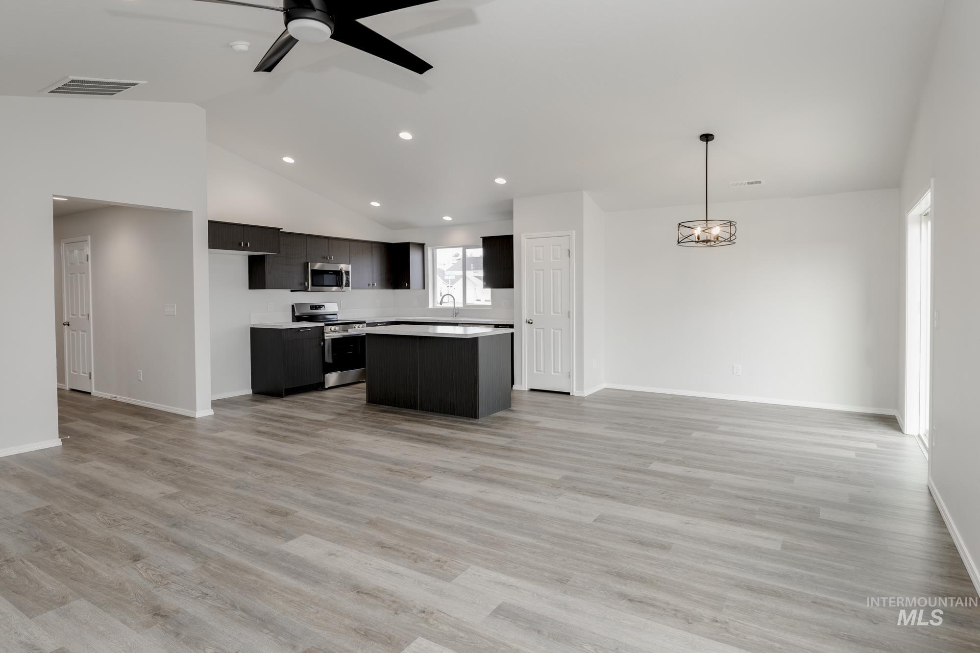 16626 N Shorthorn Lp, Nampa, Idaho 83651, 3 Bedrooms, 2 Bathrooms, Residential For Sale, Price $420,990, 98988022