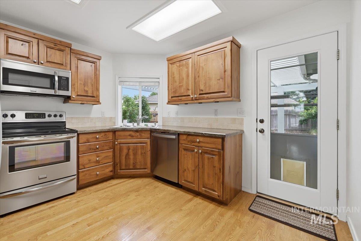 12425 W Highlander St., Boise, Idaho 83709, 3 Bedrooms, 2 Bathrooms, Residential For Sale, Price $430,000, 98988024