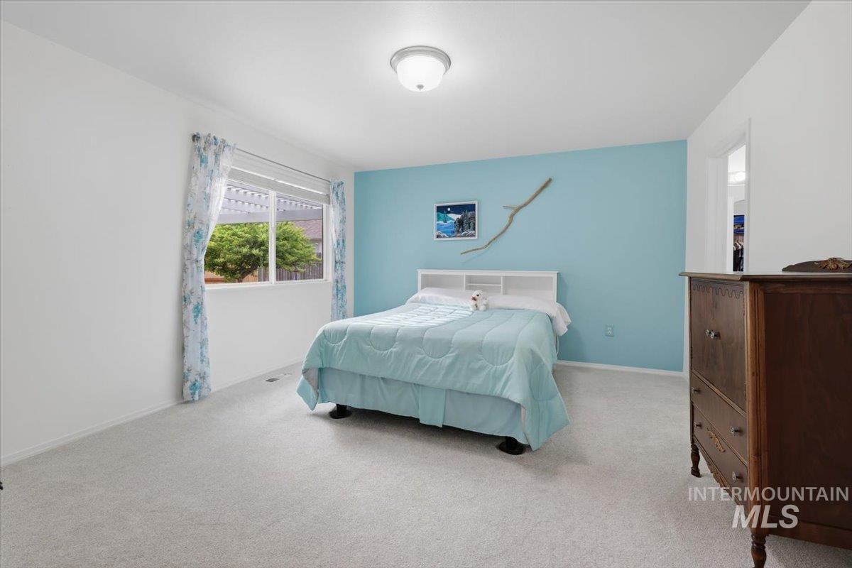 12425 W Highlander St., Boise, Idaho 83709, 3 Bedrooms, 2 Bathrooms, Residential For Sale, Price $430,000, 98988024