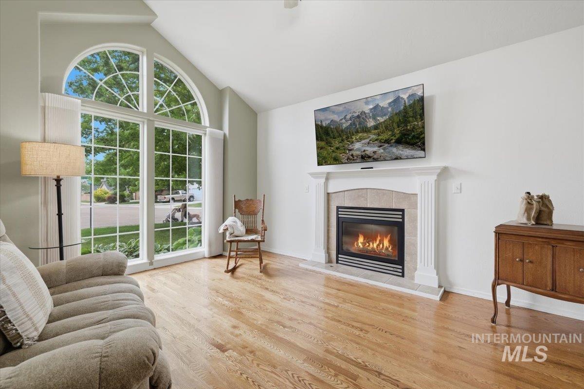 12425 W Highlander St., Boise, Idaho 83709, 3 Bedrooms, 2 Bathrooms, Residential For Sale, Price $430,000, 98988024