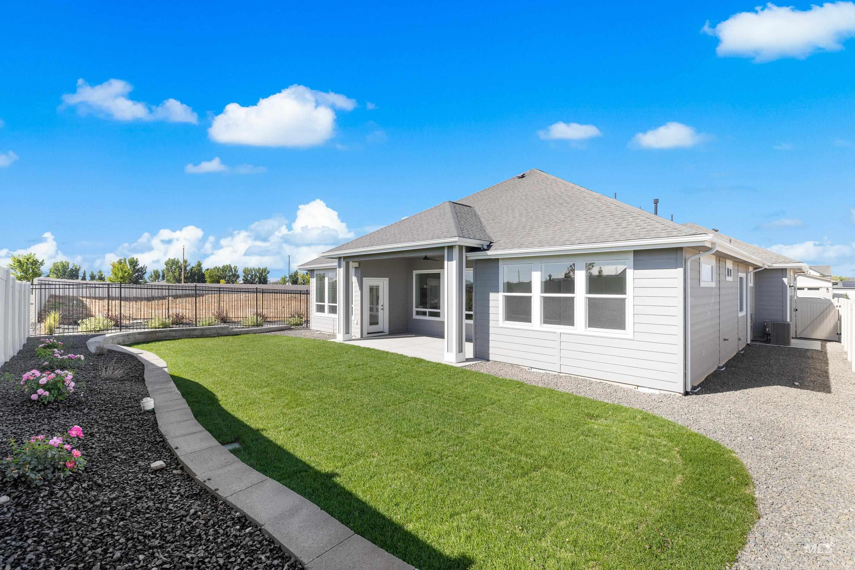 9528 Green Cottage Ave, Kuna, Idaho 83634, 3 Bedrooms, 2 Bathrooms, Residential For Sale, Price $599,900, 98988025