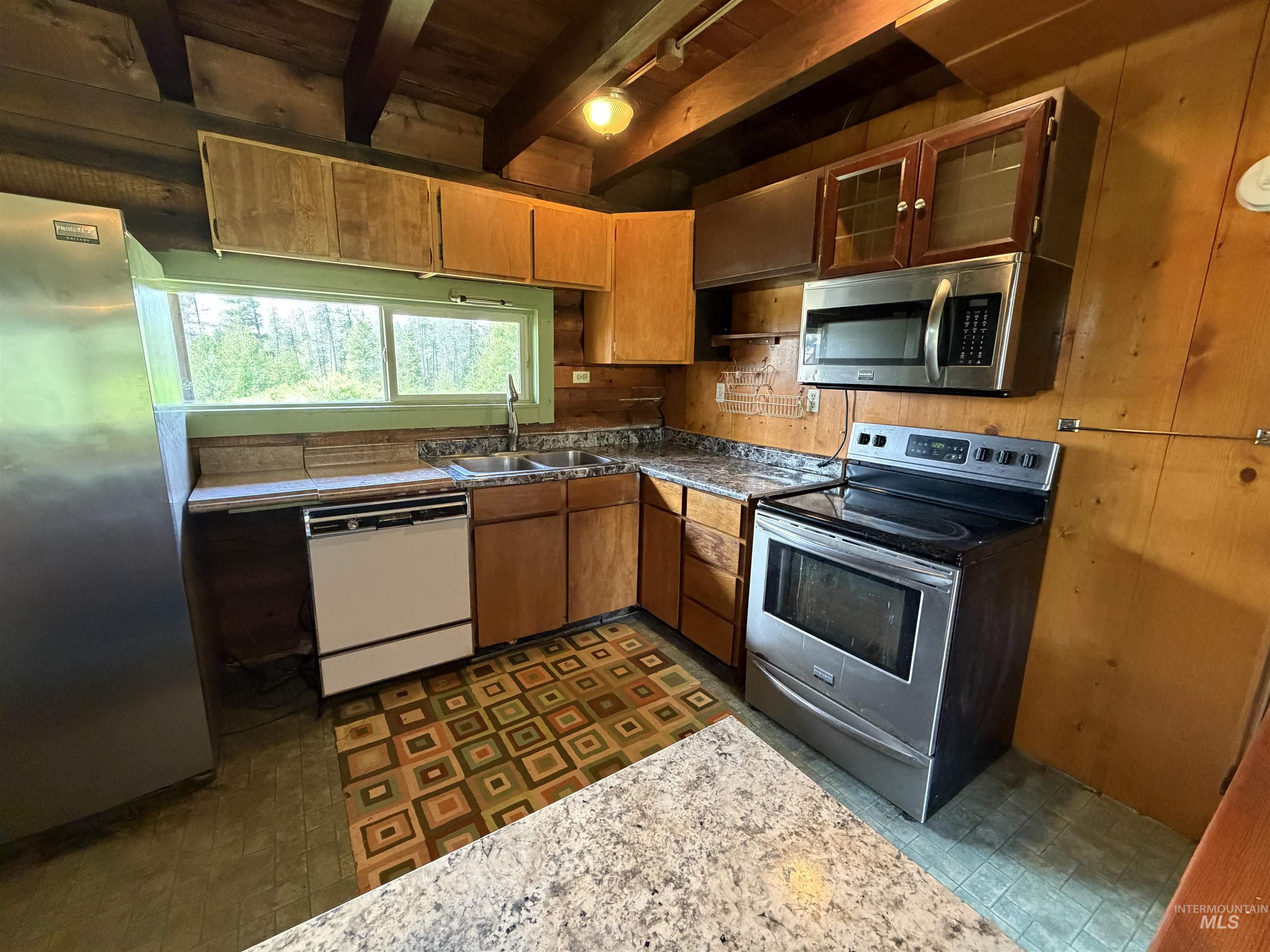 1010 Mustang Lane, Helmer, Idaho 83823, 3 Bedrooms, 2 Bathrooms, Residential For Sale, Price $275,000, 98988028