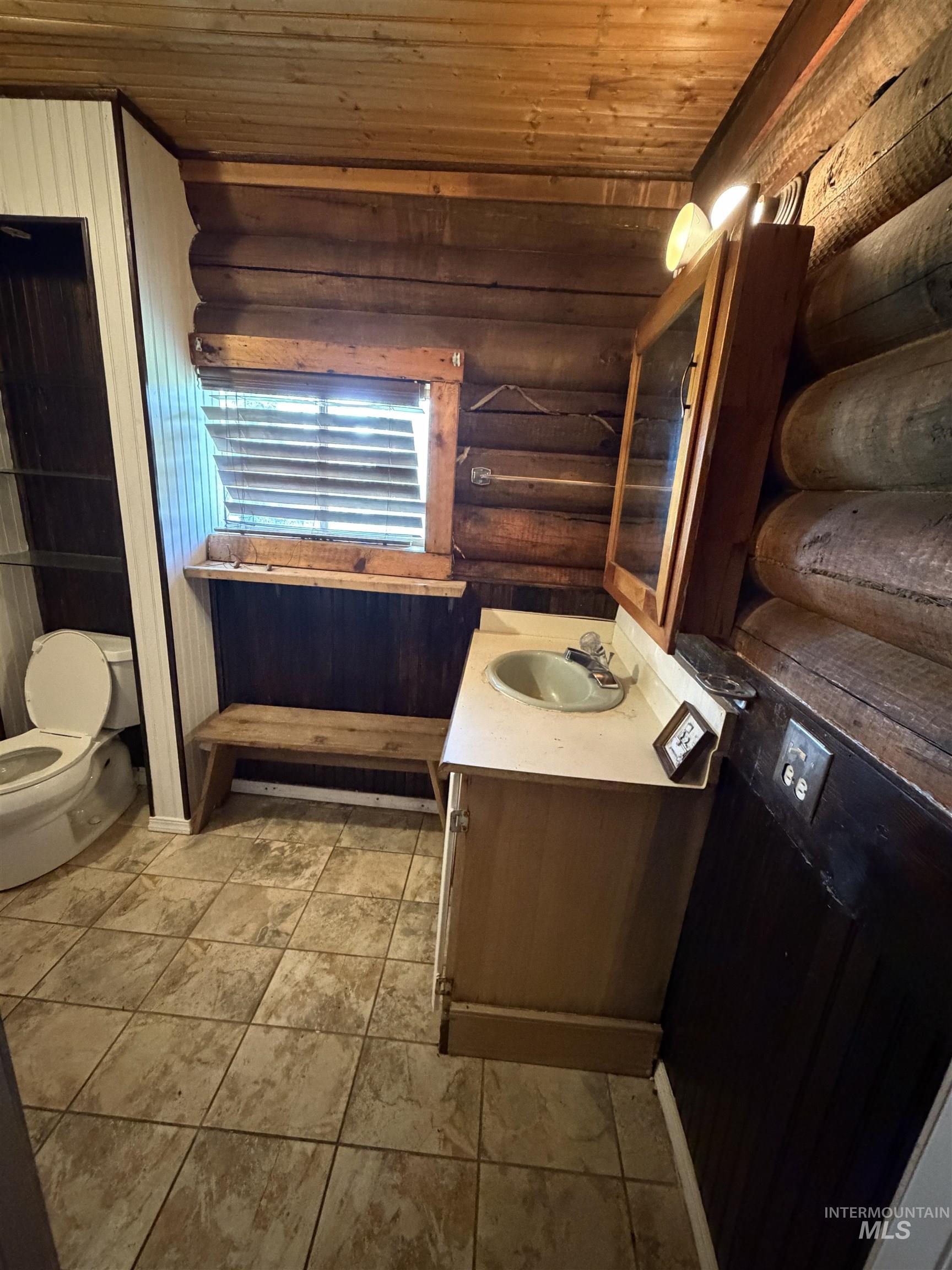 1010 Mustang Lane, Helmer, Idaho 83823, 3 Bedrooms, 2 Bathrooms, Residential For Sale, Price $275,000, 98988028