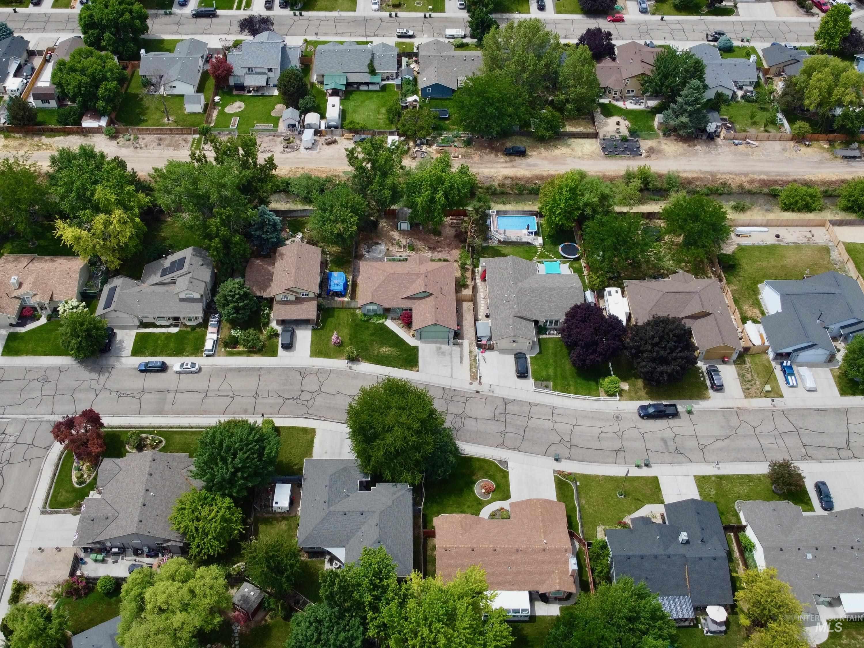 991 W Pennwood St, Meridian, Idaho 83642-2876, 4 Bedrooms, 2 Bathrooms, Residential For Sale, Price $450,000, 98988029
