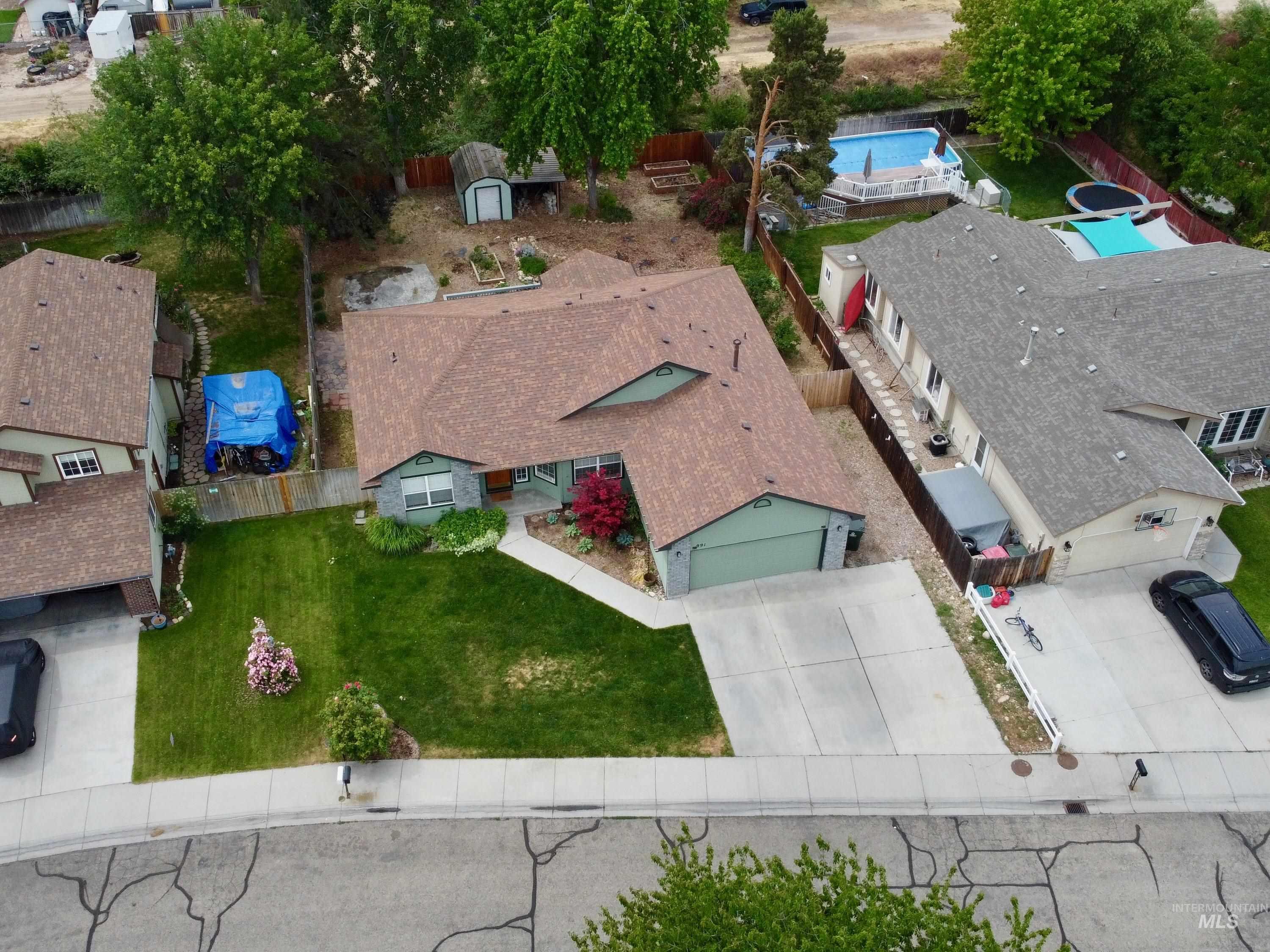 991 W Pennwood St, Meridian, Idaho 83642-2876, 4 Bedrooms, 2 Bathrooms, Residential For Sale, Price $450,000, 98988029
