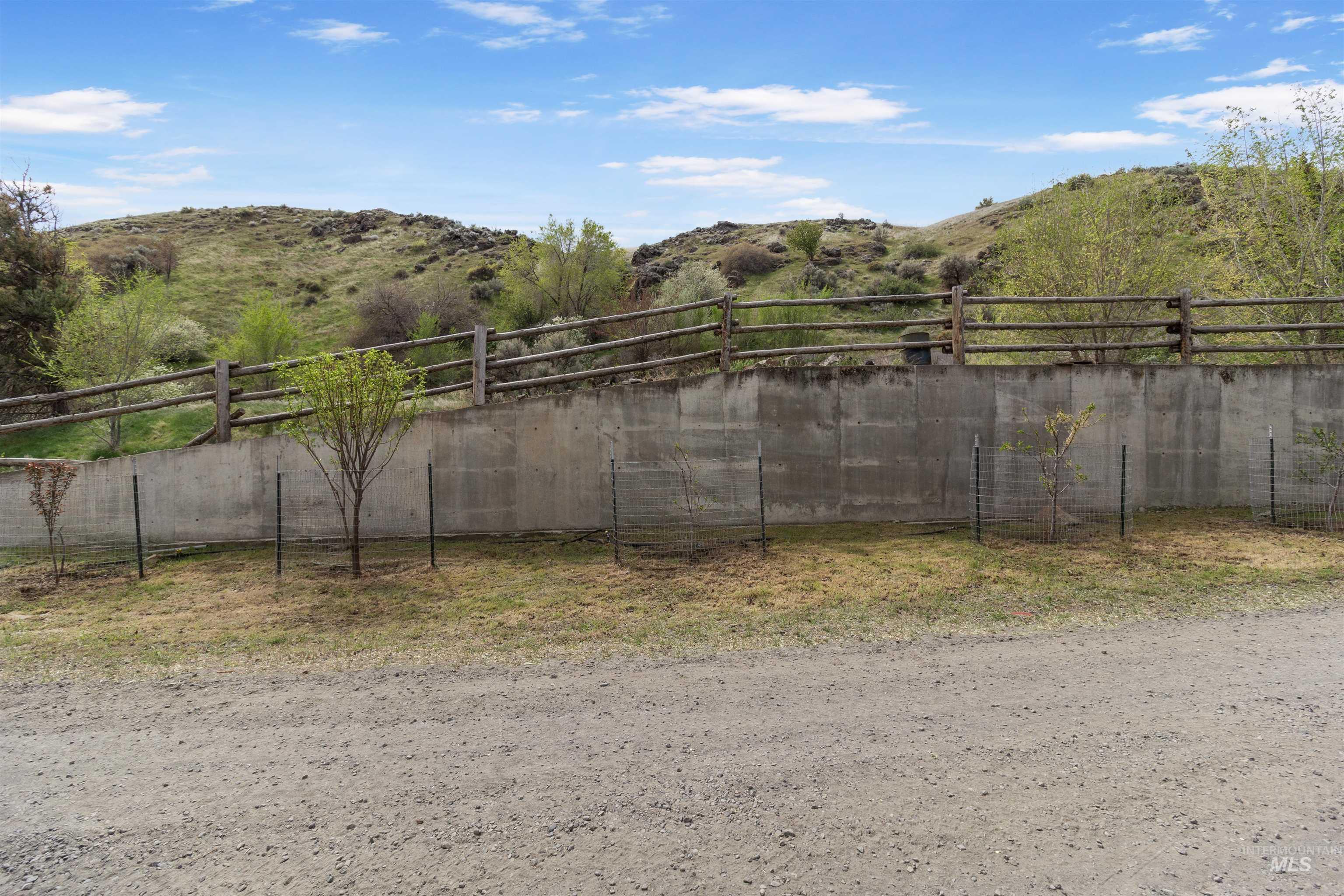 4785 A River Road, Buhl, Idaho 83316, Land For Sale, Price $275,000, 98988030