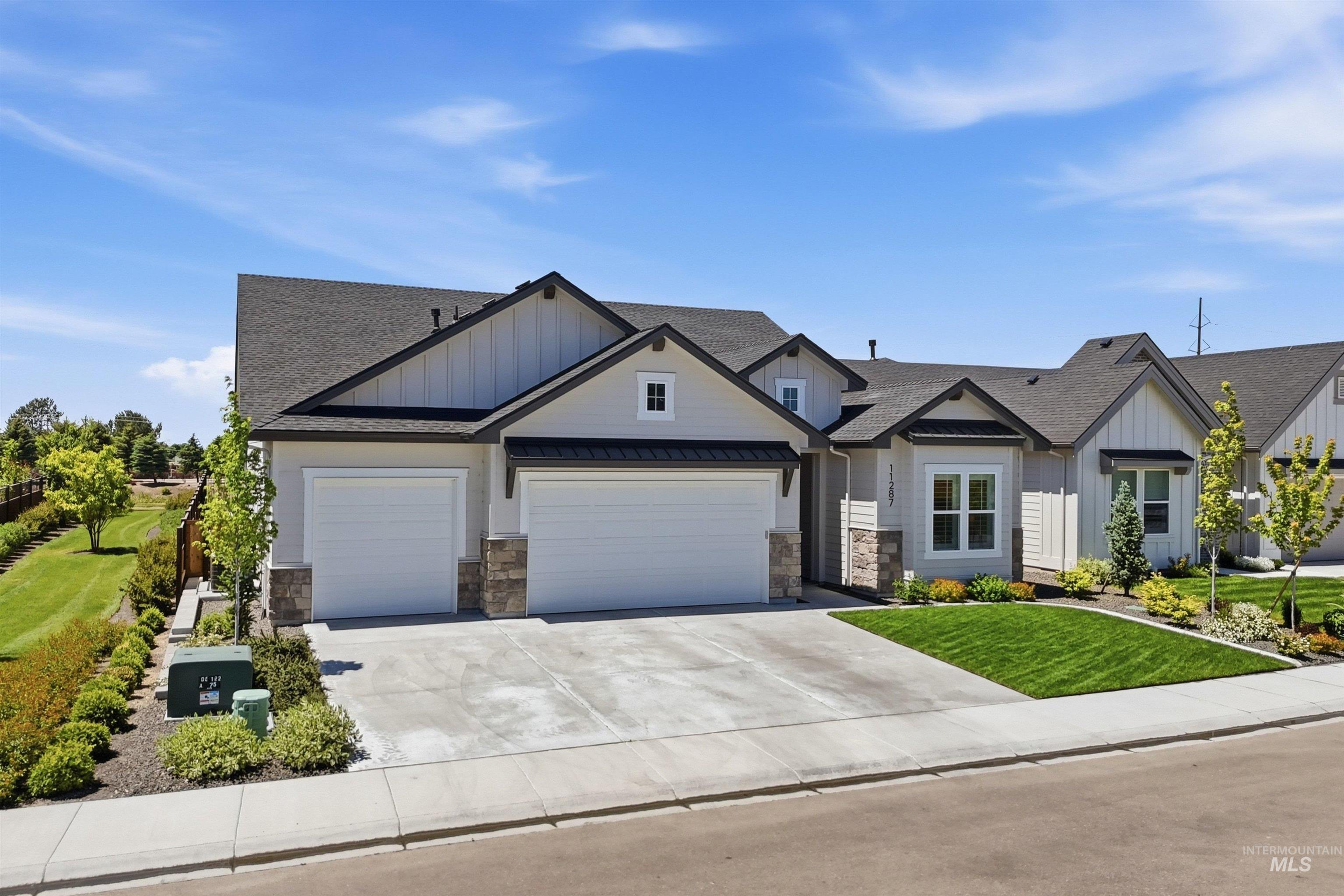 11287 S Saylis Way, Kuna, Idaho 83634, 4 Bedrooms, 3 Bathrooms, Residential For Sale, Price $909,900, 98988031