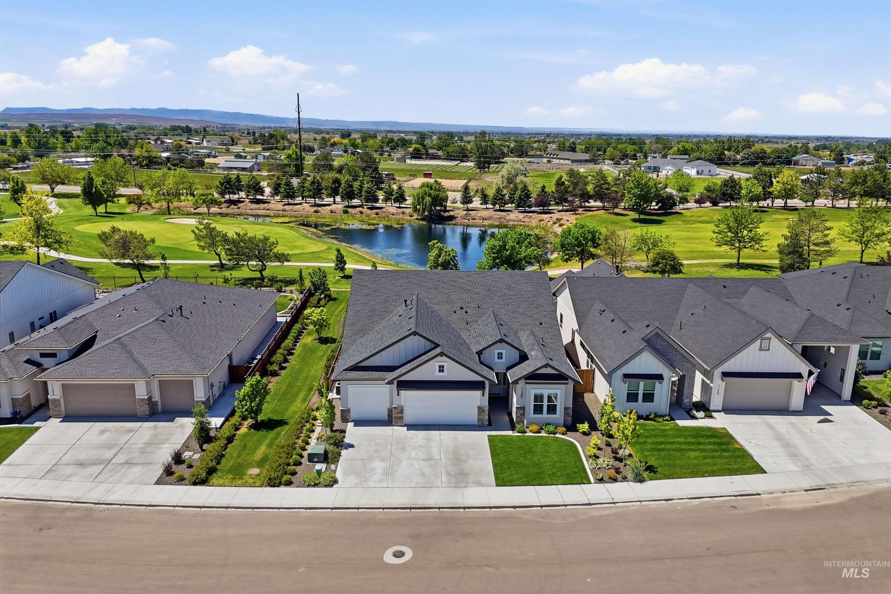 11287 S Saylis Way, Kuna, Idaho 83634, 4 Bedrooms, 3 Bathrooms, Residential For Sale, Price $909,900, 98988031