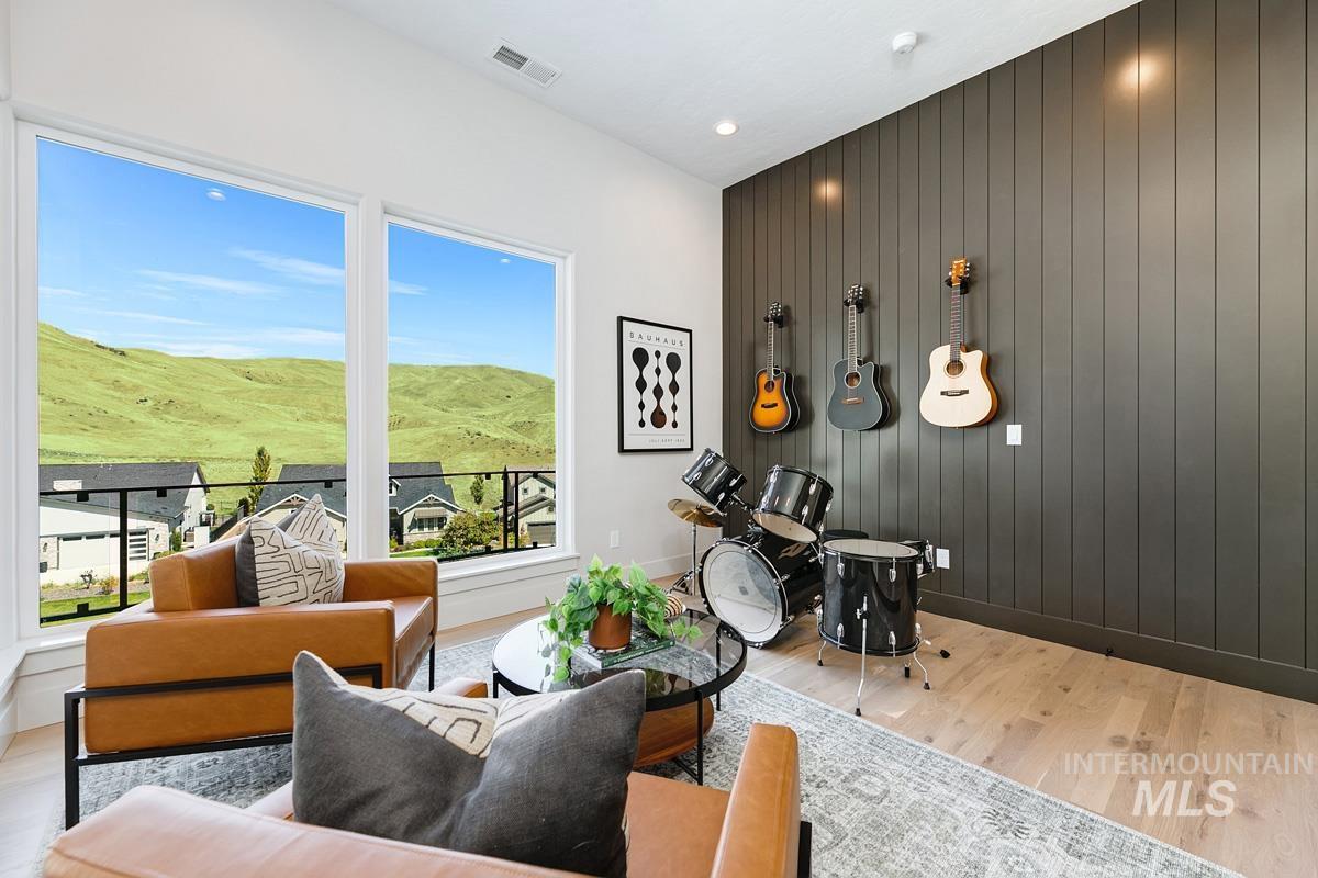 6062 E Marmount Ct, Boise, Idaho 83716, 5 Bedrooms, 5.5 Bathrooms, Residential For Sale, Price $2,649,900, 98988039