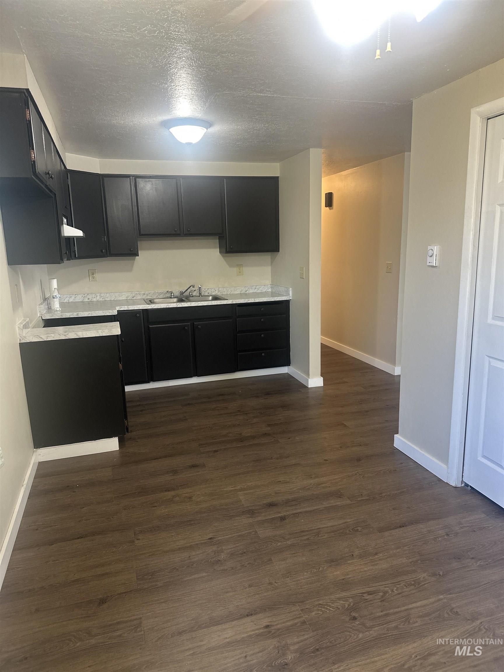 292 W Varsity Dr., Rupert, Idaho 83350, 3 Bedrooms, 1 Bathroom, Residential For Sale, Price $270,000, 98988044