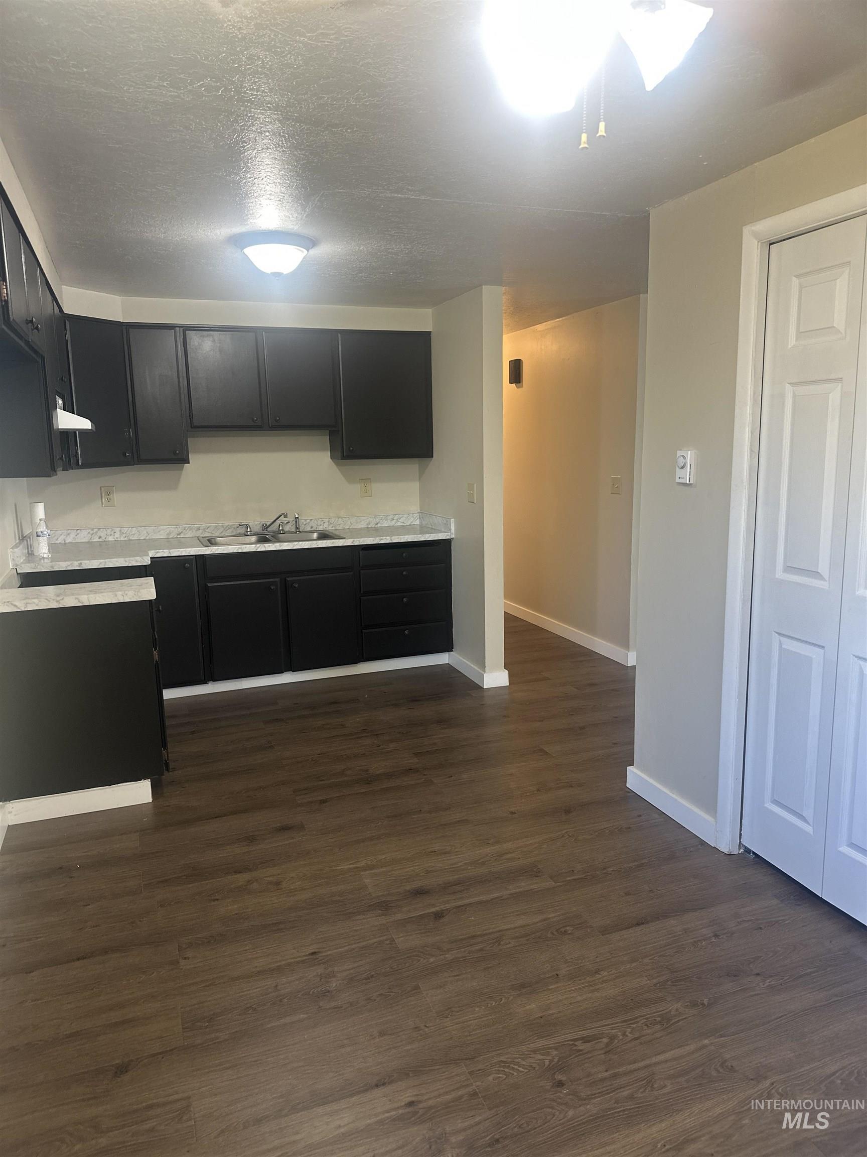 292 W Varsity Dr., Rupert, Idaho 83350, 3 Bedrooms, 1 Bathroom, Residential For Sale, Price $270,000, 98988044