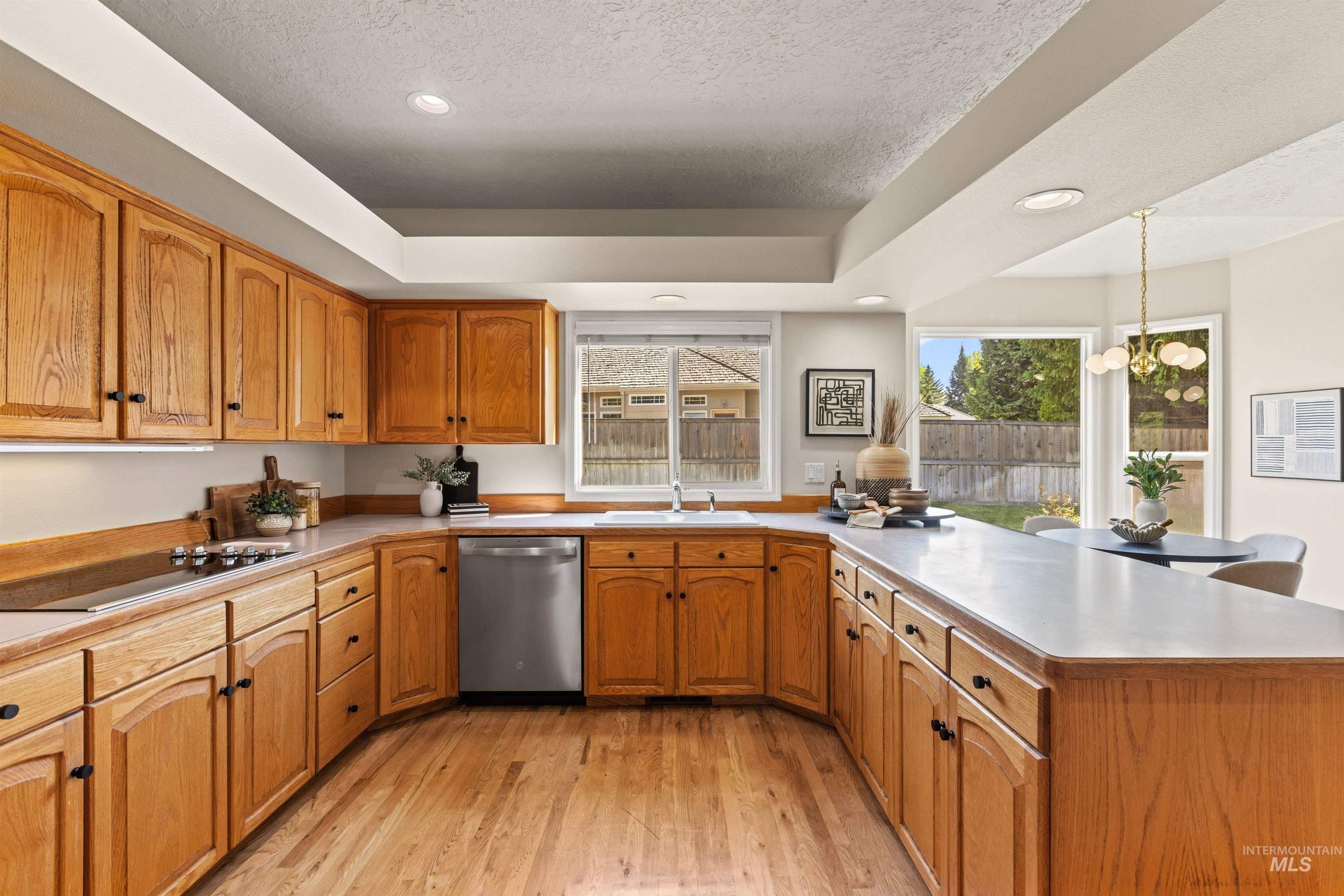10251 W Cranberry Ct, Boise, Idaho 83704, 4 Bedrooms, 2.5 Bathrooms, Residential For Sale, Price $719,900, 98988046