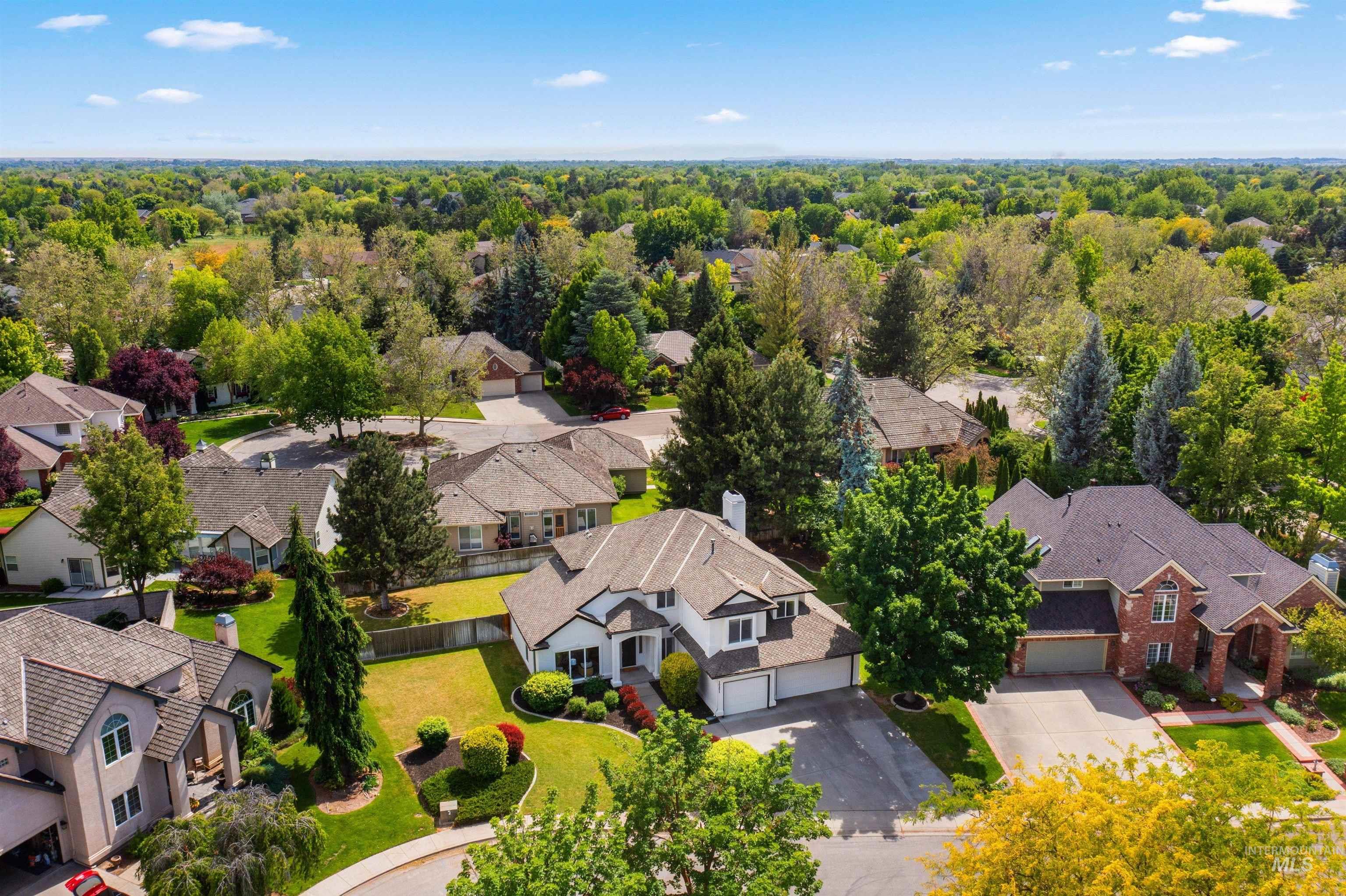10251 W Cranberry Ct, Boise, Idaho 83704, 4 Bedrooms, 2.5 Bathrooms, Residential For Sale, Price $719,900, 98988046