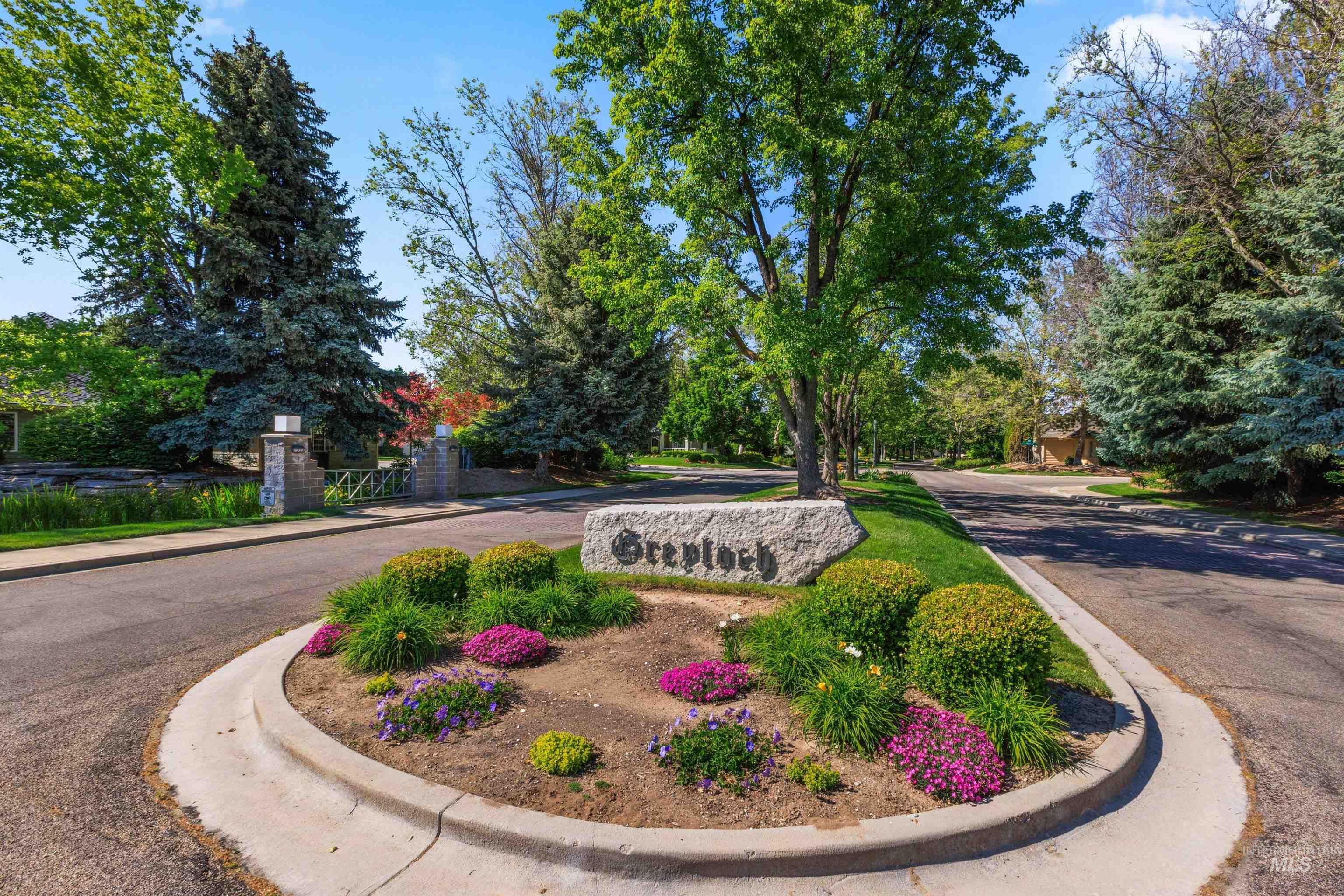 10251 W Cranberry Ct, Boise, Idaho 83704, 4 Bedrooms, 2.5 Bathrooms, Residential For Sale, Price $719,900, 98988046