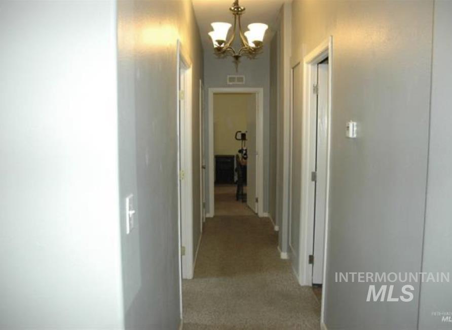 4030 River Resort Dr., Homedale, Idaho 83628, 3 Bedrooms, 2 Bathrooms, Residential For Sale, Price $149,900,MLS 98988052