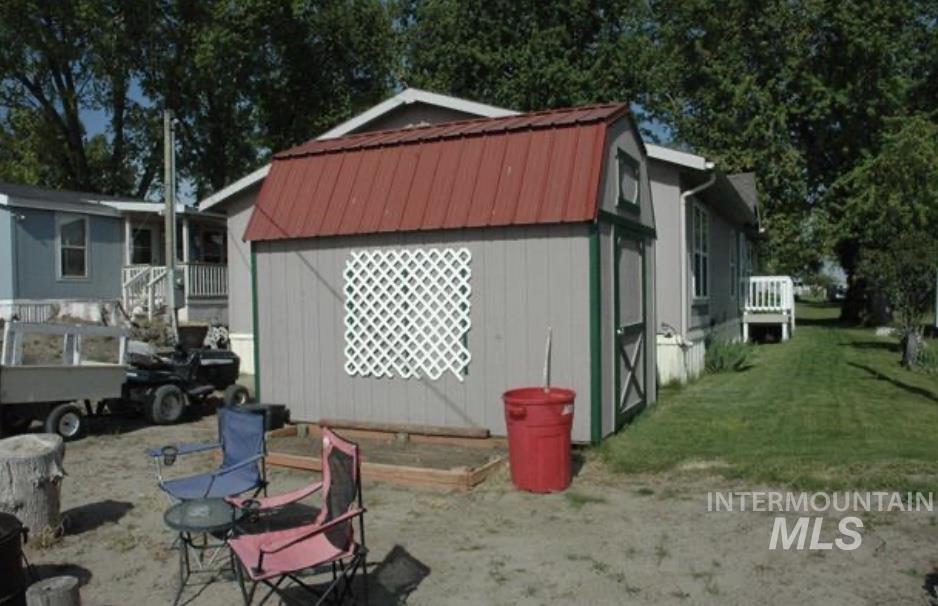 4030 River Resort Dr., Homedale, Idaho 83628, 3 Bedrooms, 2 Bathrooms, Residential For Sale, Price $149,900,MLS 98988052