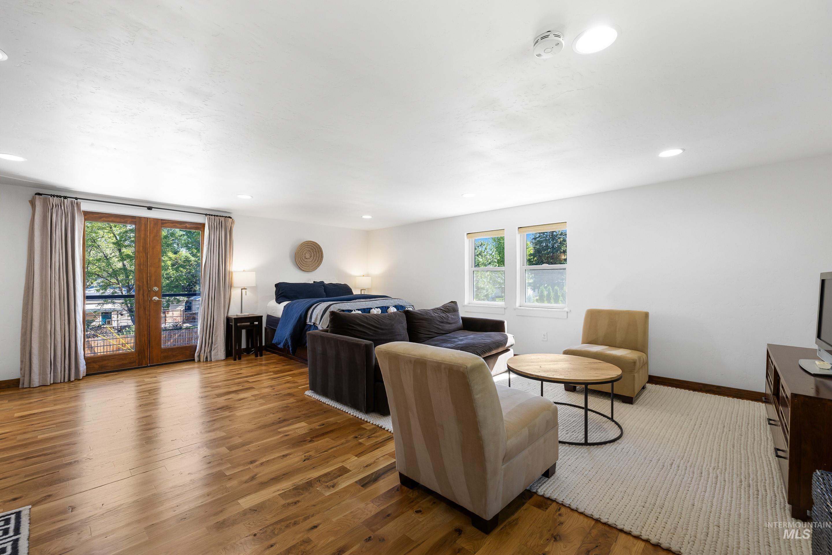2013 N 20th St, Boise, Idaho 83702, 5 Bedrooms, 4.5 Bathrooms, Residential For Sale, Price $1,725,000, 98988054