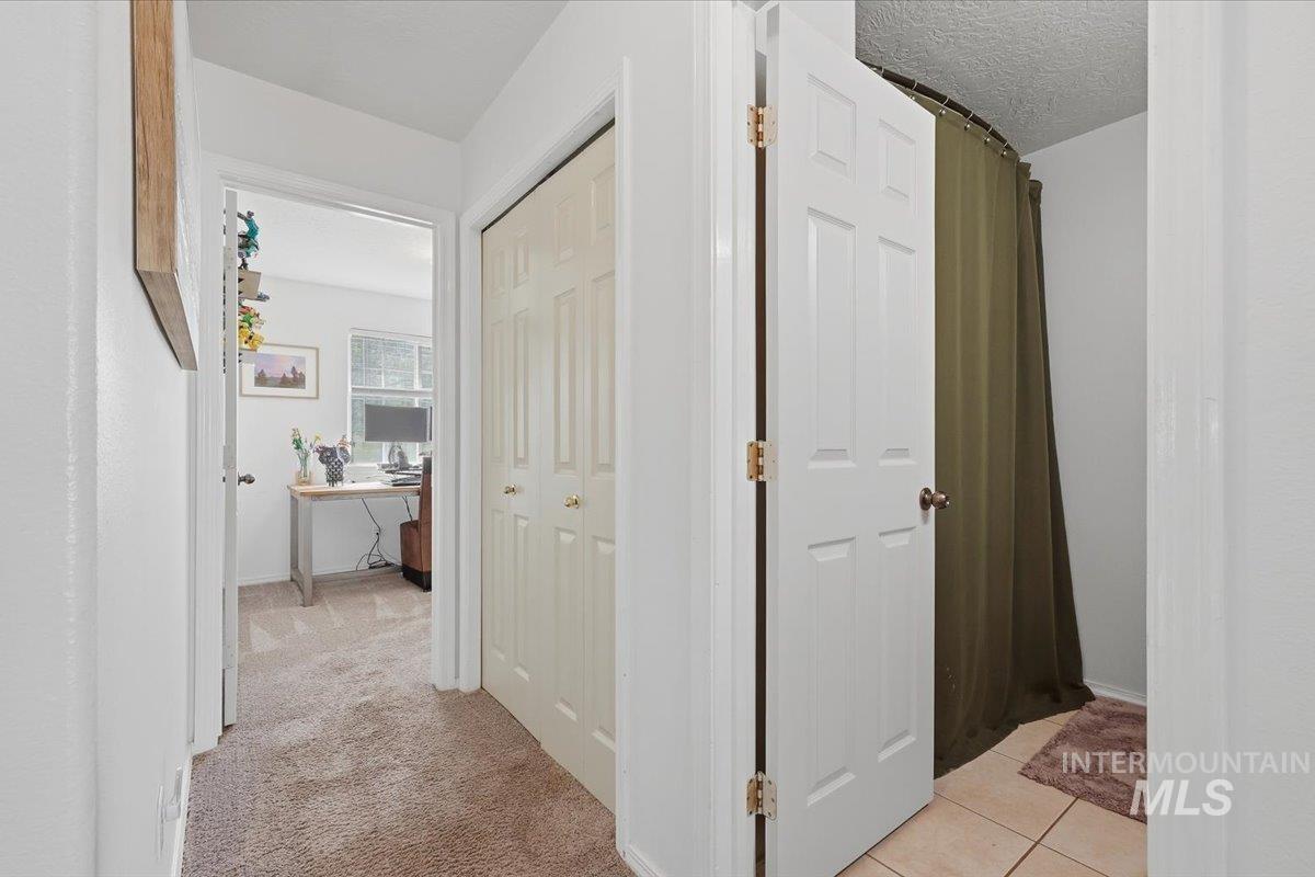 3304 S Holly St, Nampa, Idaho 83686, 3 Bedrooms, 2 Bathrooms, Residential For Sale, Price $379,000,MLS 98988059