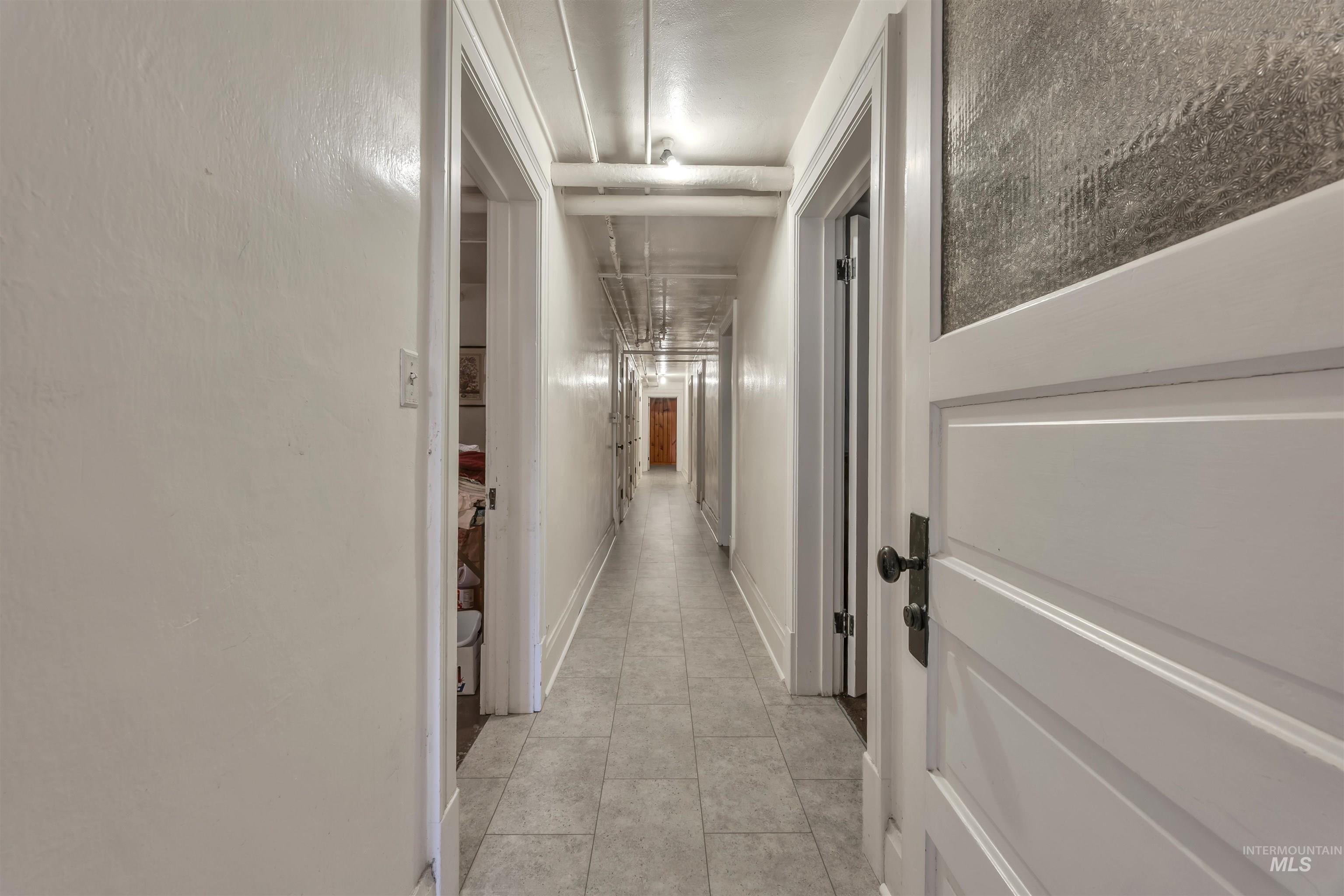 121 W Main St, Boise, Idaho 83702-7261, 7 Bedrooms, 4 Bathrooms, Residential For Sale, Price $999,000, 98988063