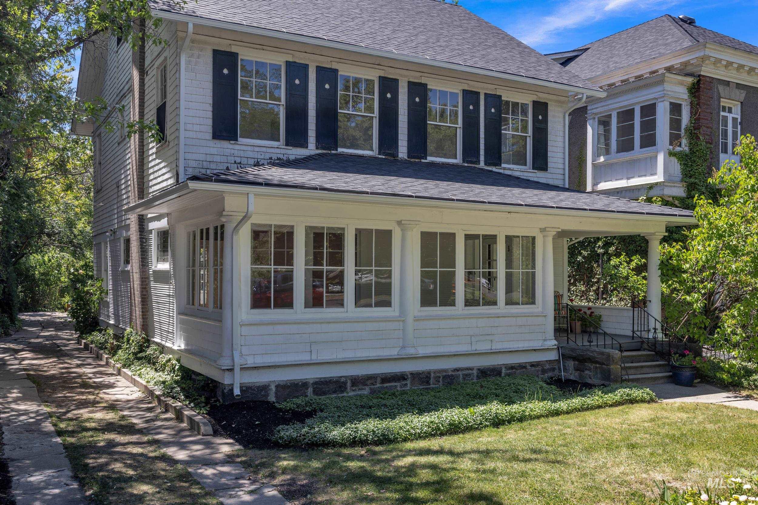 119/121 W Main St, Boise, Idaho 83702-7261, 10 Bedrooms, 7 Bathrooms, Residential For Sale, Price $1,598,000, 98988065