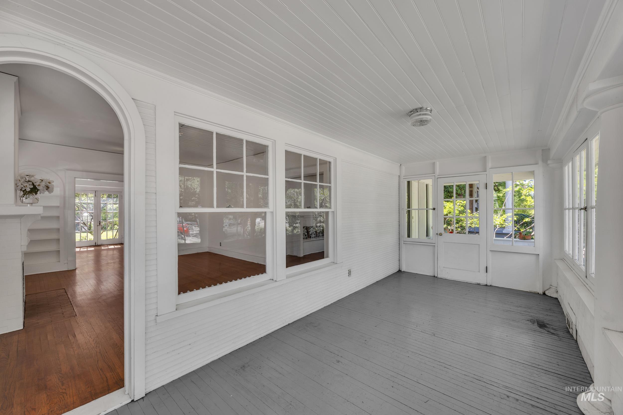 119/121 W Main St, Boise, Idaho 83702-7261, 10 Bedrooms, 7 Bathrooms, Residential For Sale, Price $1,598,000, 98988065